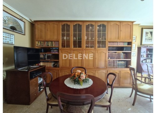 2908 PISO CON GARAJE Y BALCÓN, ZONA GRAN VÍA