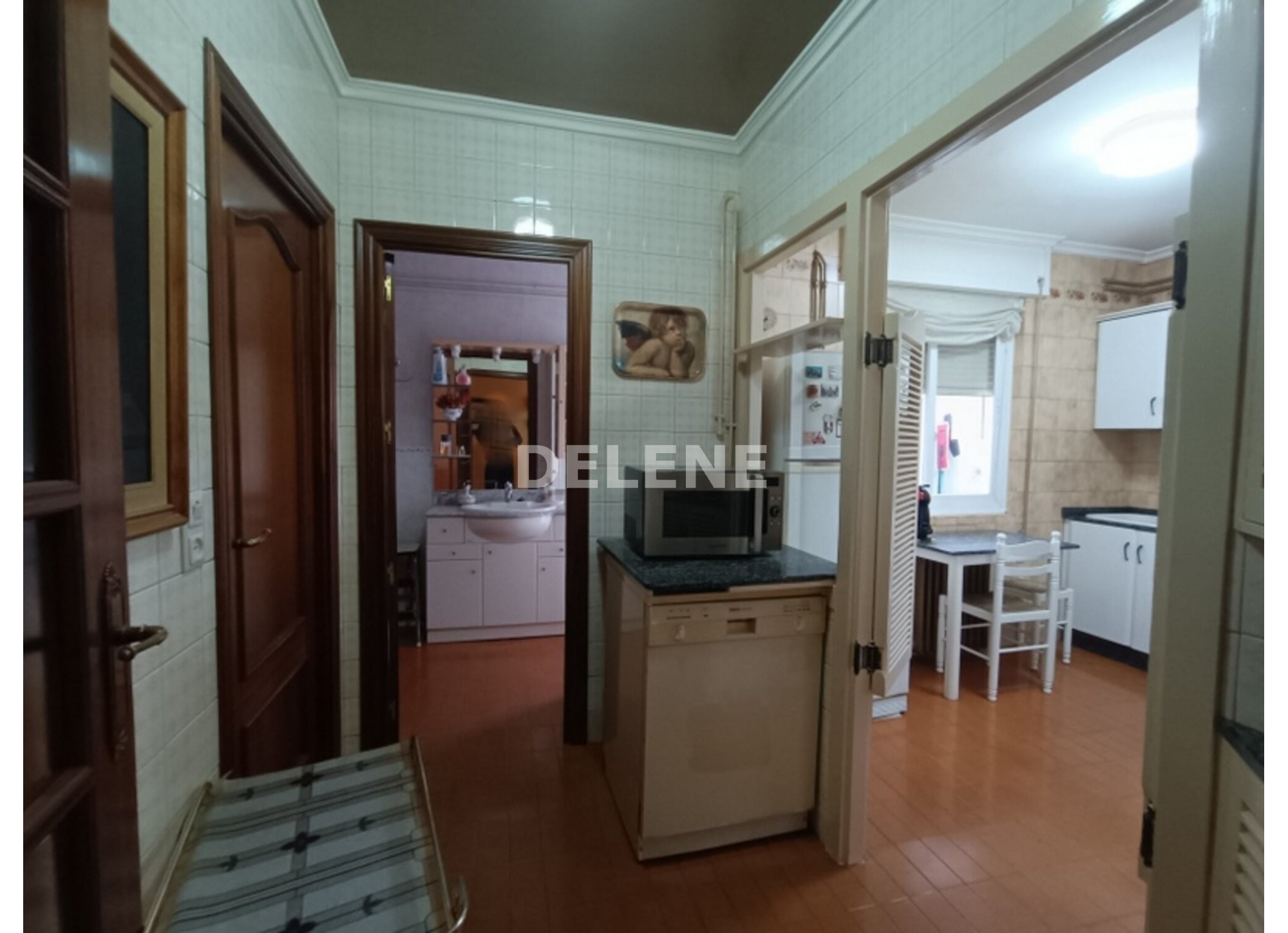 2908 PISO CON GARAJE Y BALCÓN, ZONA GRAN VÍA