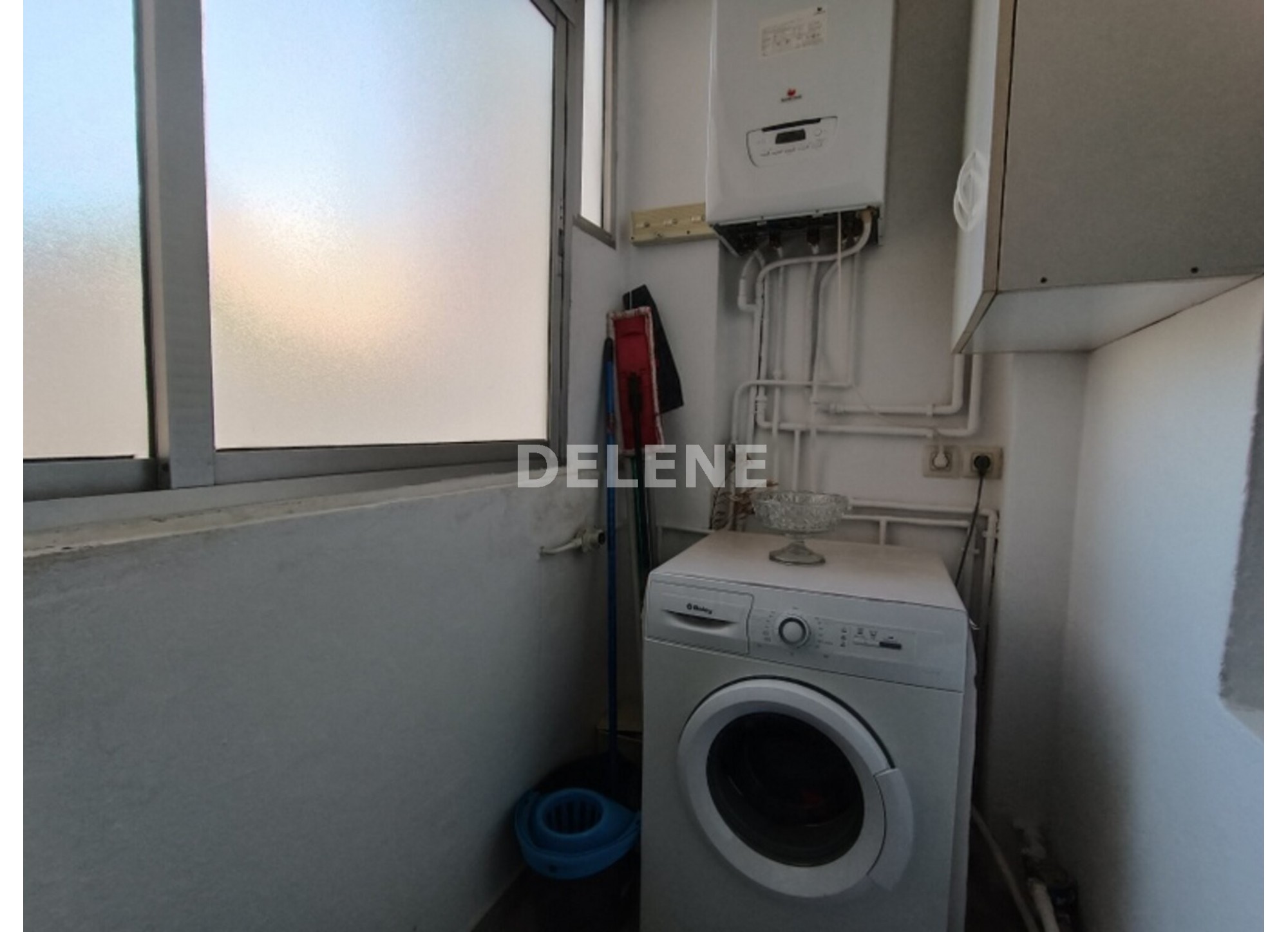 2908 PISO CON GARAJE Y BALCÓN, ZONA GRAN VÍA