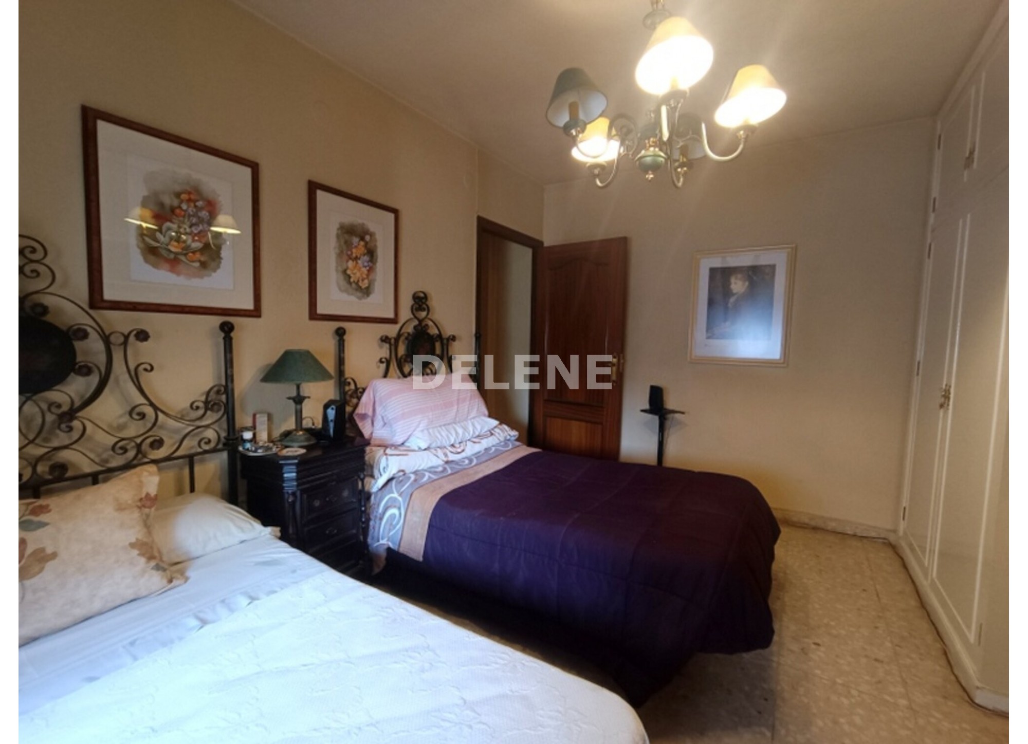 2908 PISO CON GARAJE Y BALCÓN, ZONA GRAN VÍA