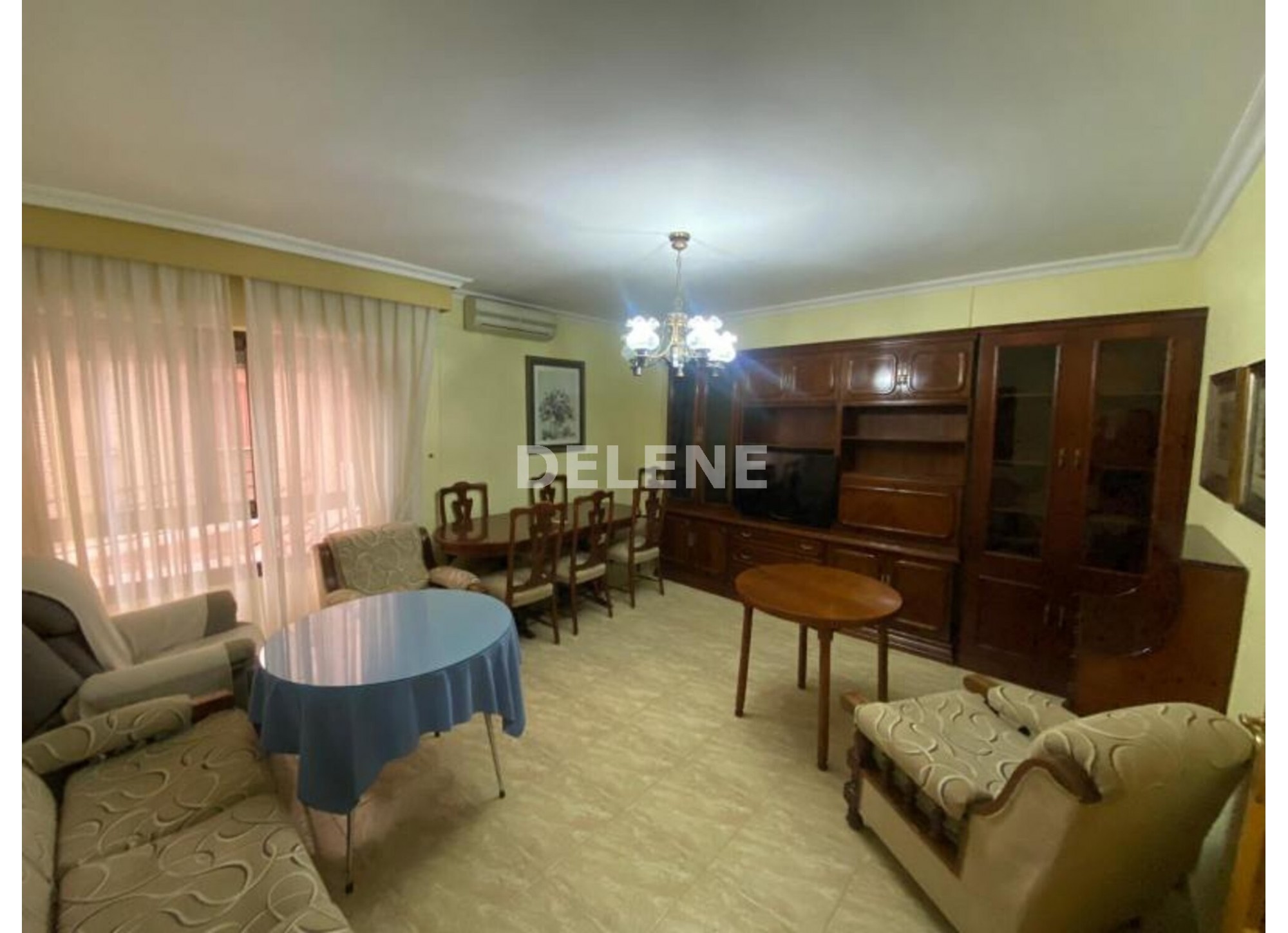 2909 PISO CON PATIO, ZONA PLAZA DE TOROS