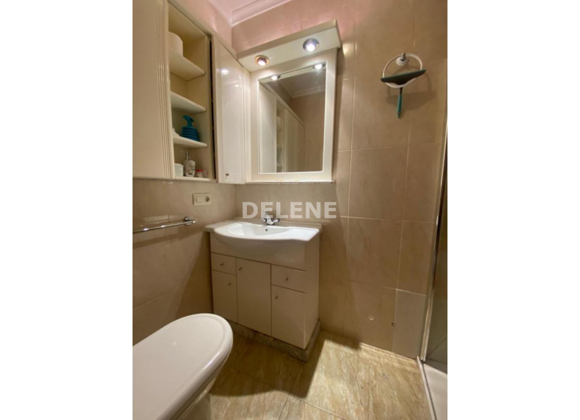 2909 PISO CON PATIO, ZONA PLAZA DE TOROS