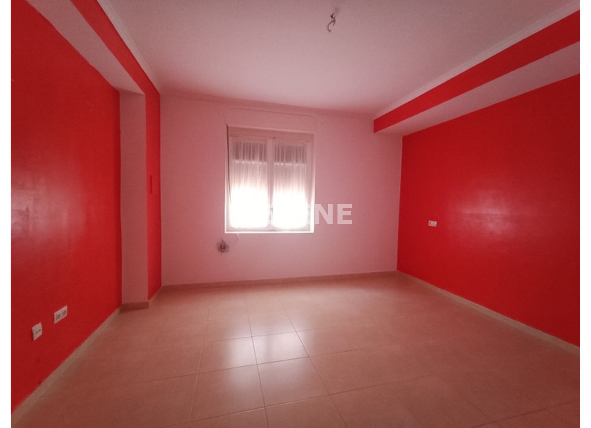 2910 PISO DIVIDIDO EN DOS VIVIENDAS, ZONA GRAN VÍA