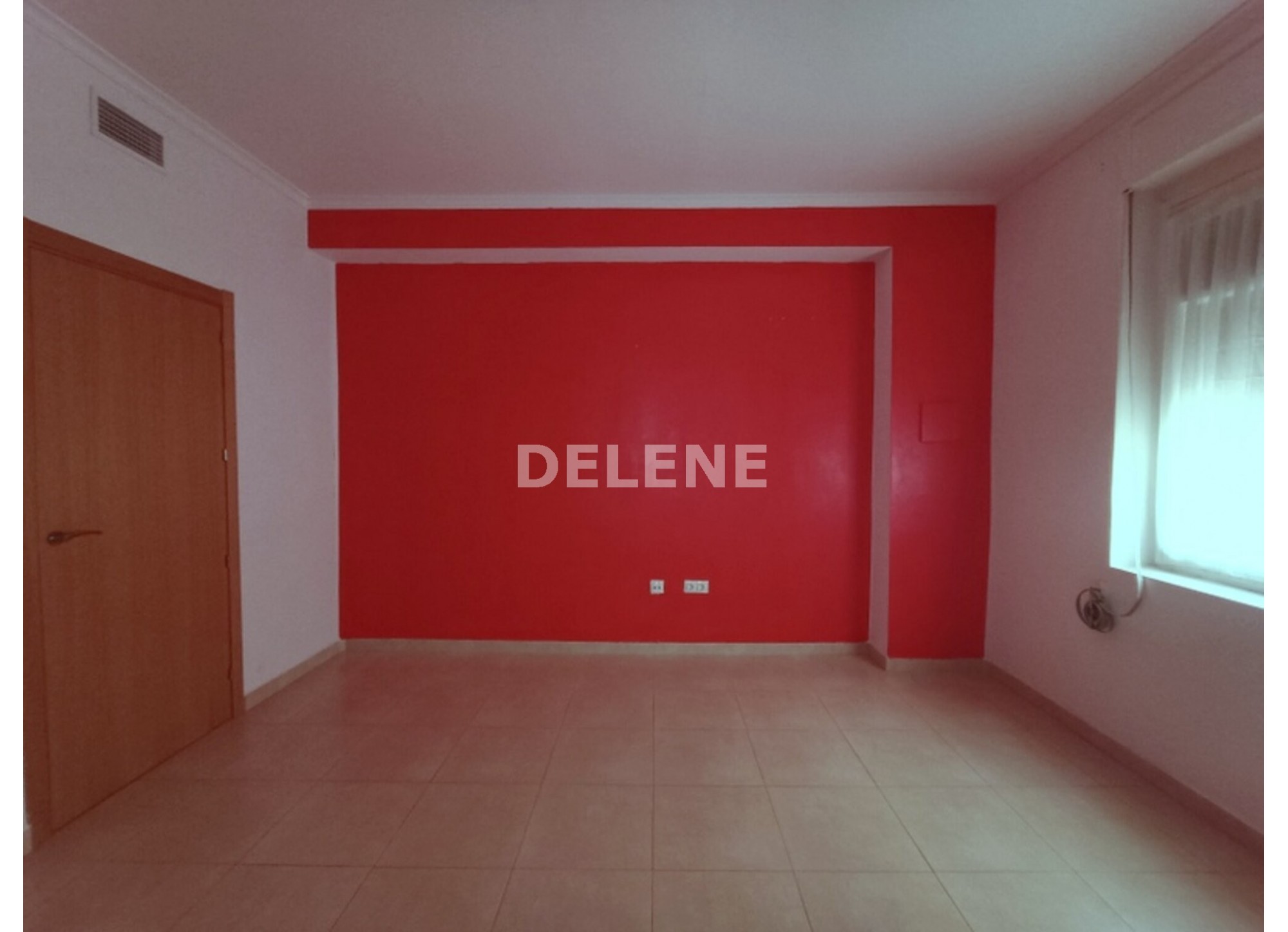 2910 PISO DIVIDIDO EN DOS VIVIENDAS, ZONA GRAN VÍA