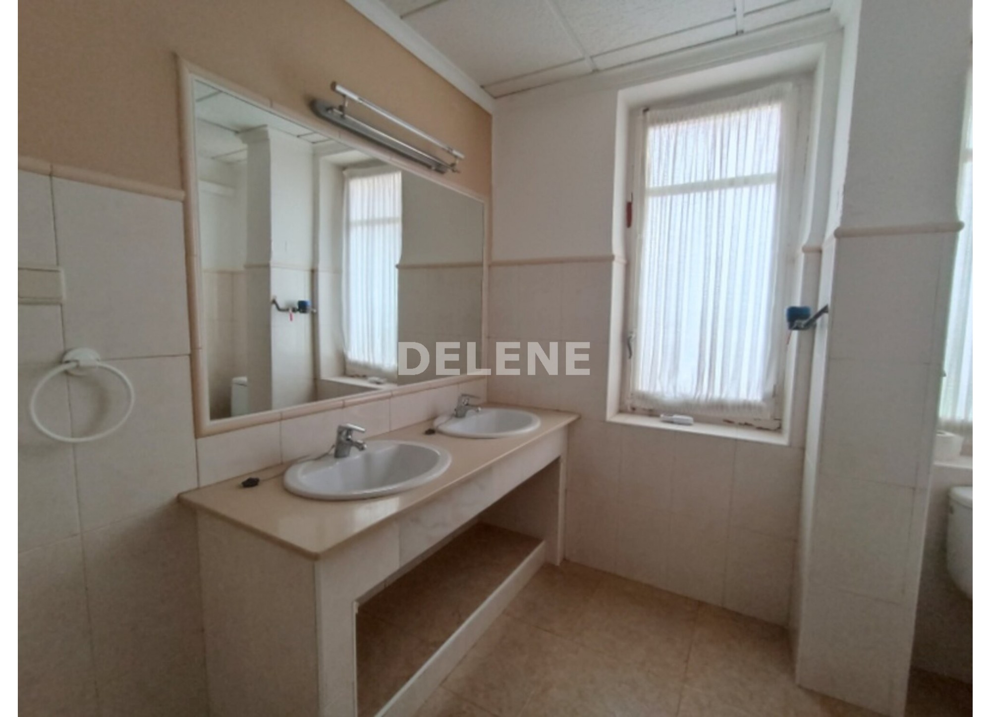 2911 OFICINAS CON OPCIÓN A VIVIENDA, ZONA GRAN VÍA