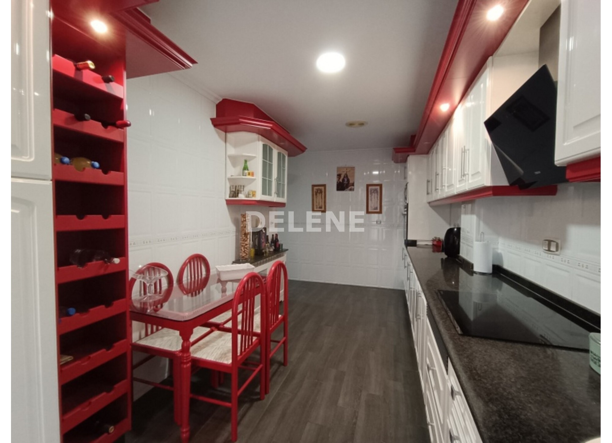 2916 PISO CON BALCÓN Y TERRAZA, ZONA GUARDIA CIVIL