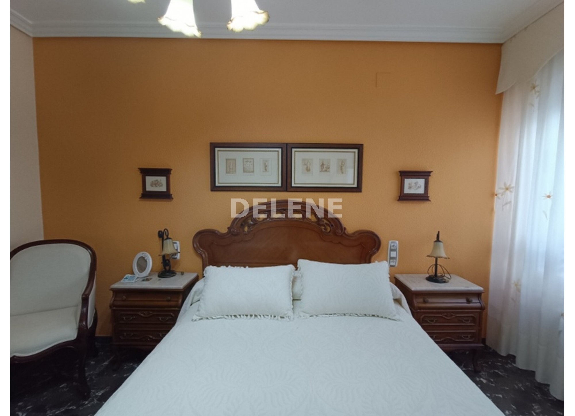 2916 PISO CON BALCÓN Y TERRAZA, ZONA GUARDIA CIVIL