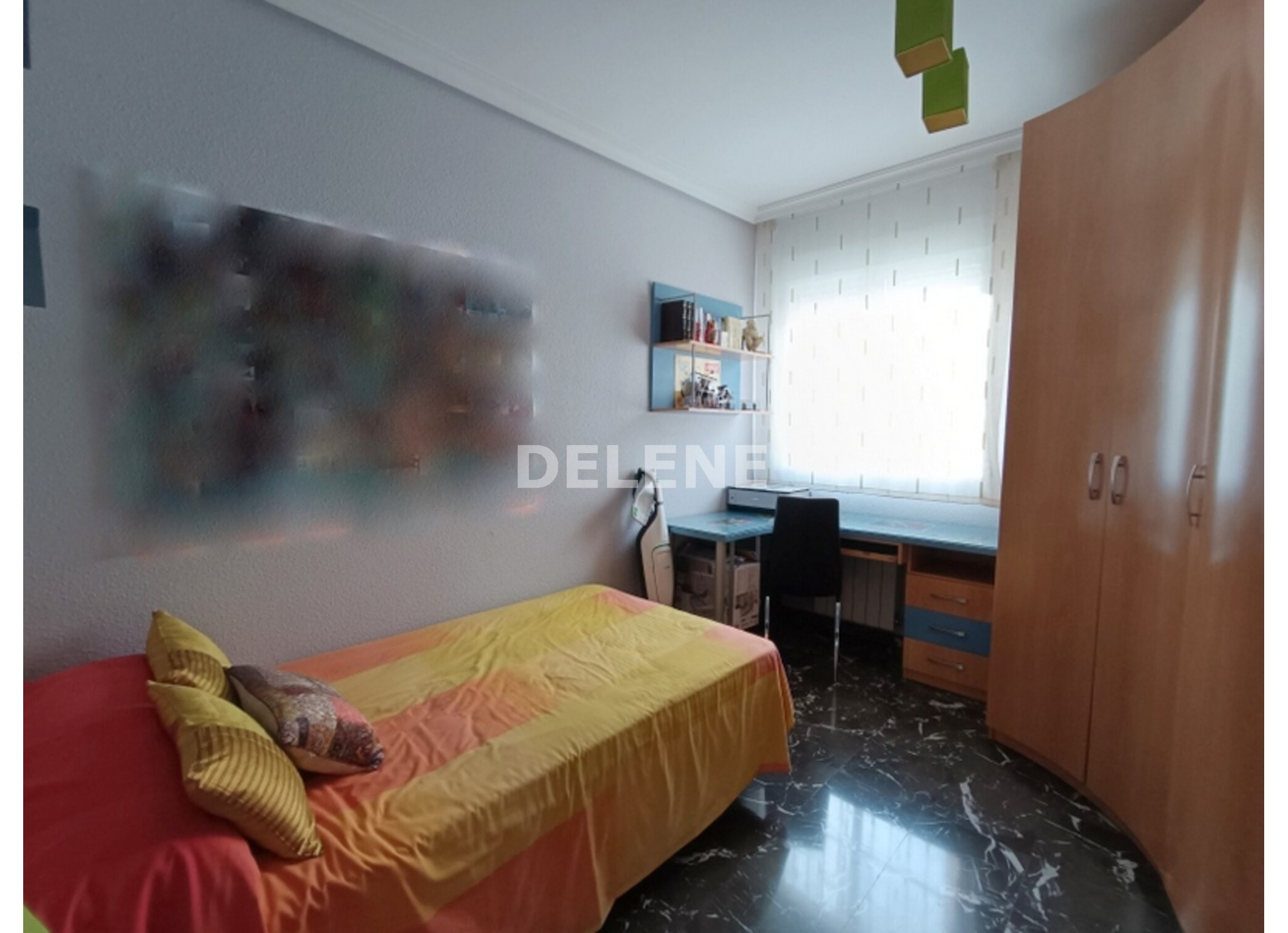 2916 PISO CON BALCÓN Y TERRAZA, ZONA GUARDIA CIVIL