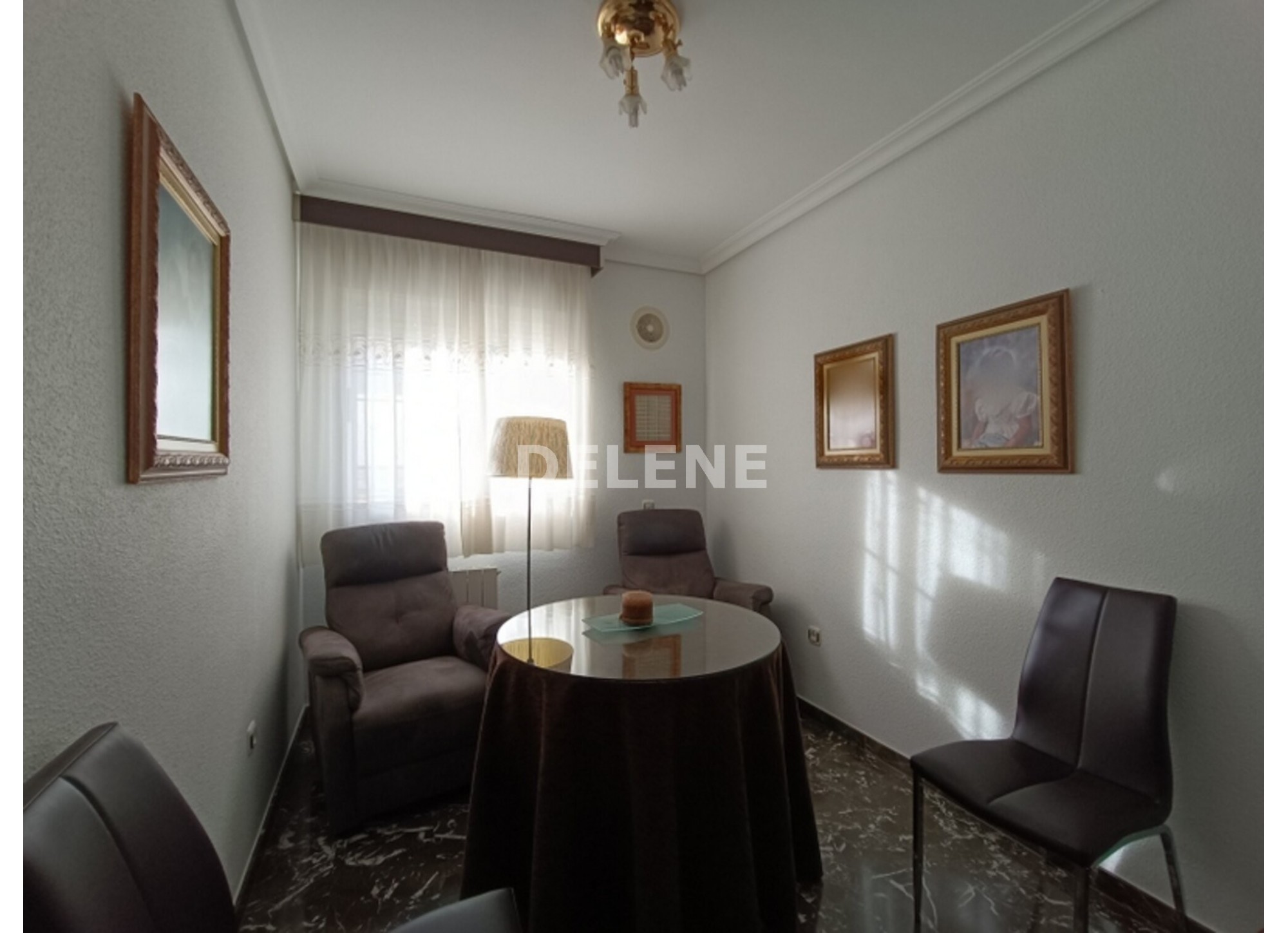 2916 PISO CON BALCÓN Y TERRAZA, ZONA GUARDIA CIVIL