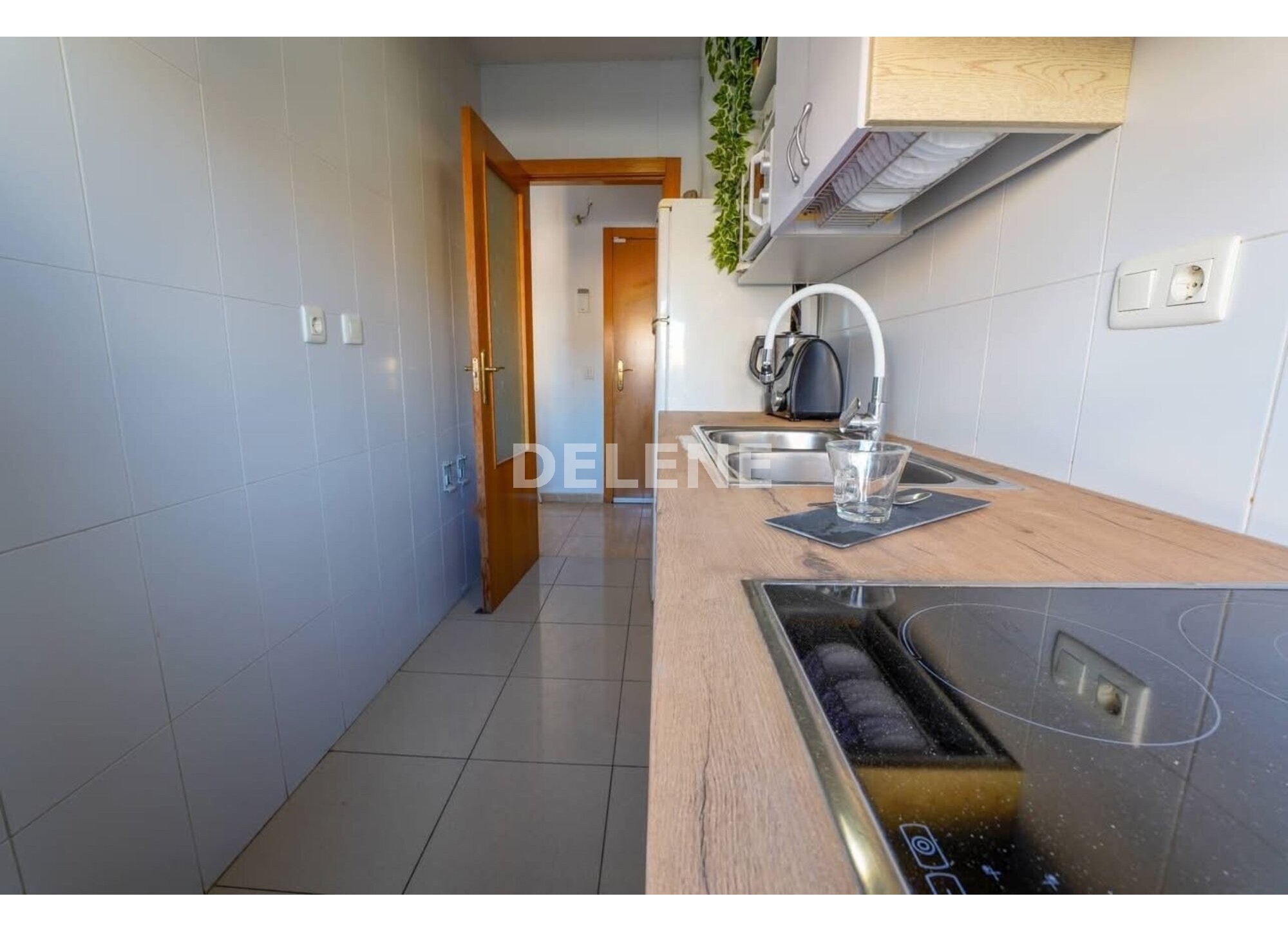 2918 ÁTICO CON TERRAZA, ZONA MERCADO DE ABASTOS