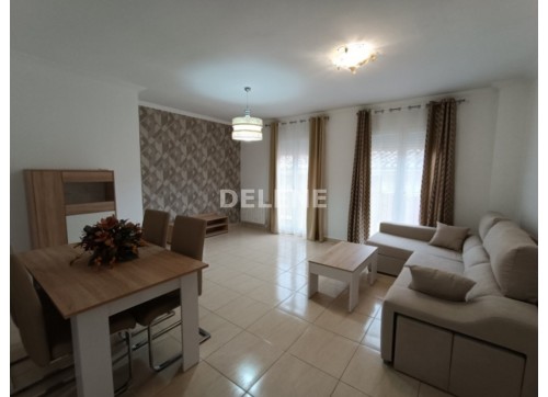 2920 PISO CON GARAJE Y TRASTERO, ZONA MESONES