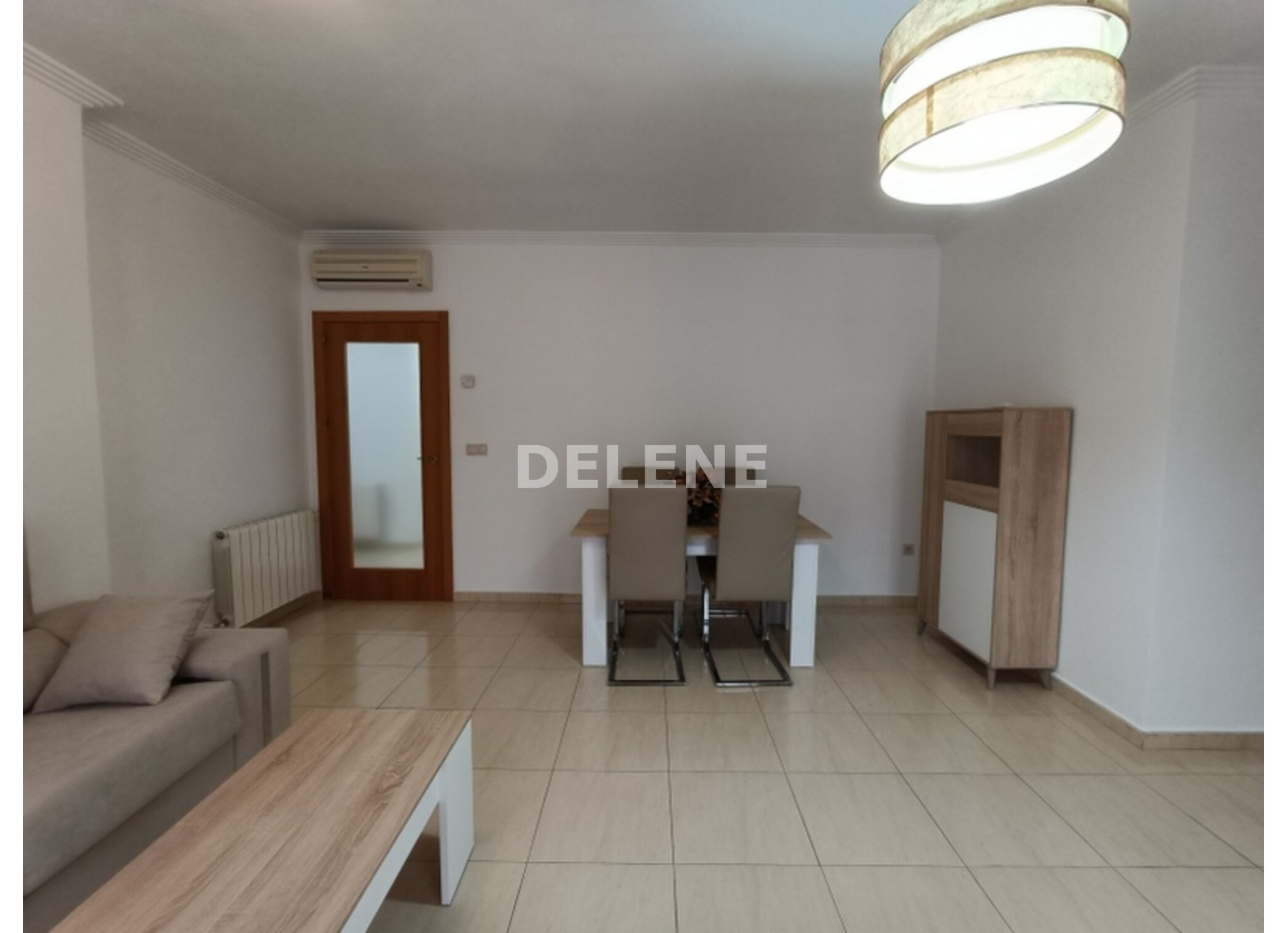 2920 PISO CON GARAJE Y TRASTERO, ZONA MESONES