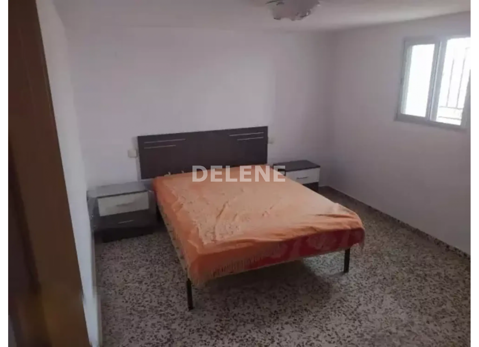 2927 CASA CON GARAJE, MINATEDA