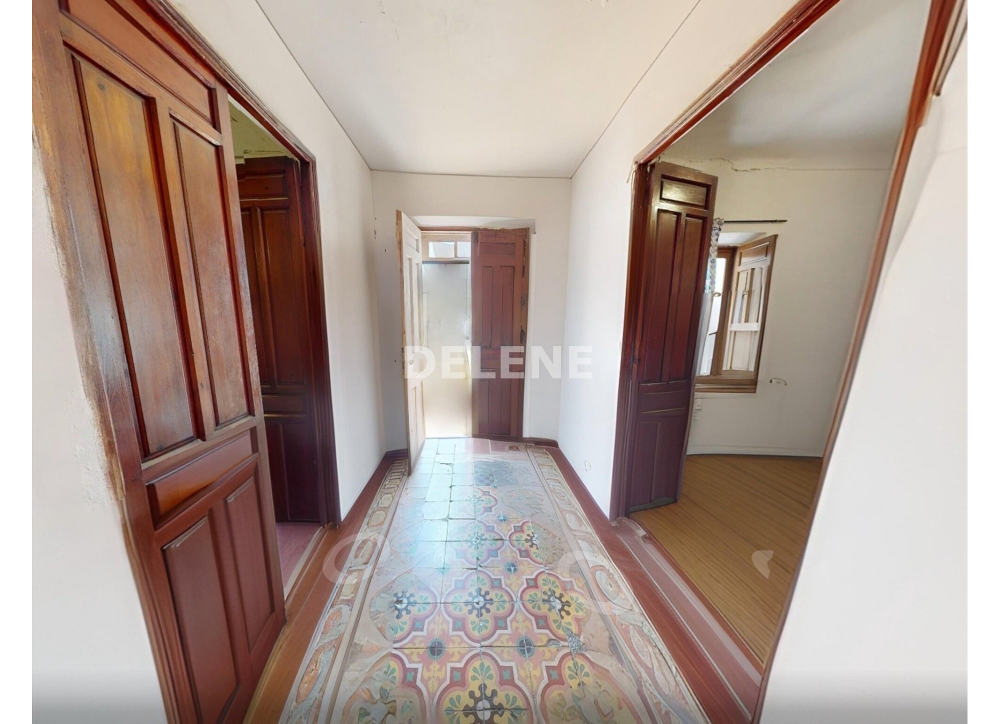 2928 CASA CON PATIO, ZONA ESTACIÓN