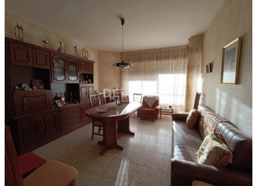 2931 PISO CON BALCÓN Y TERRAZA, ZONA POLICIA NACIONAL