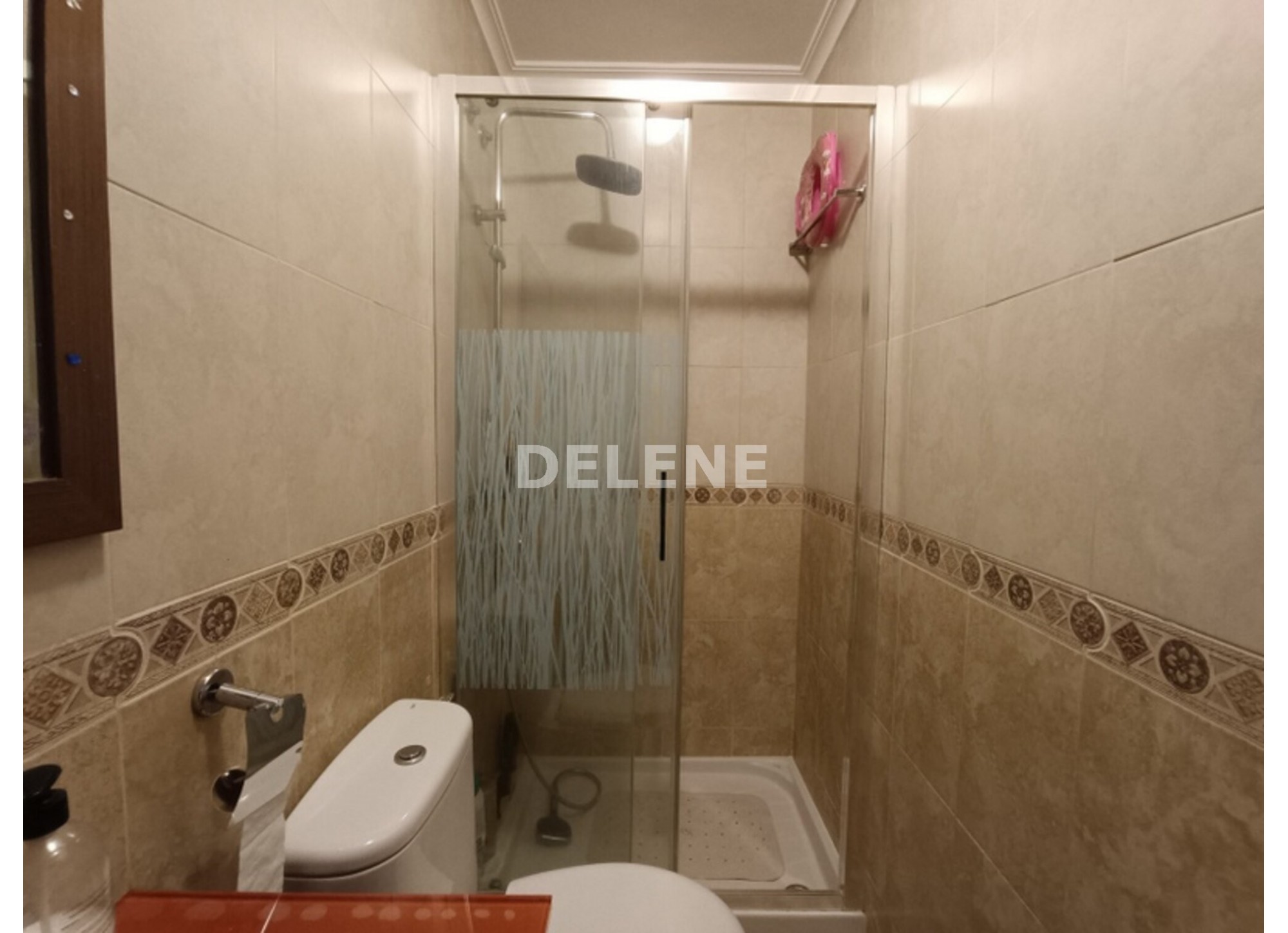 2932 CHALET ADOSADO CON PATIO Y GARAJE, TOBARRA