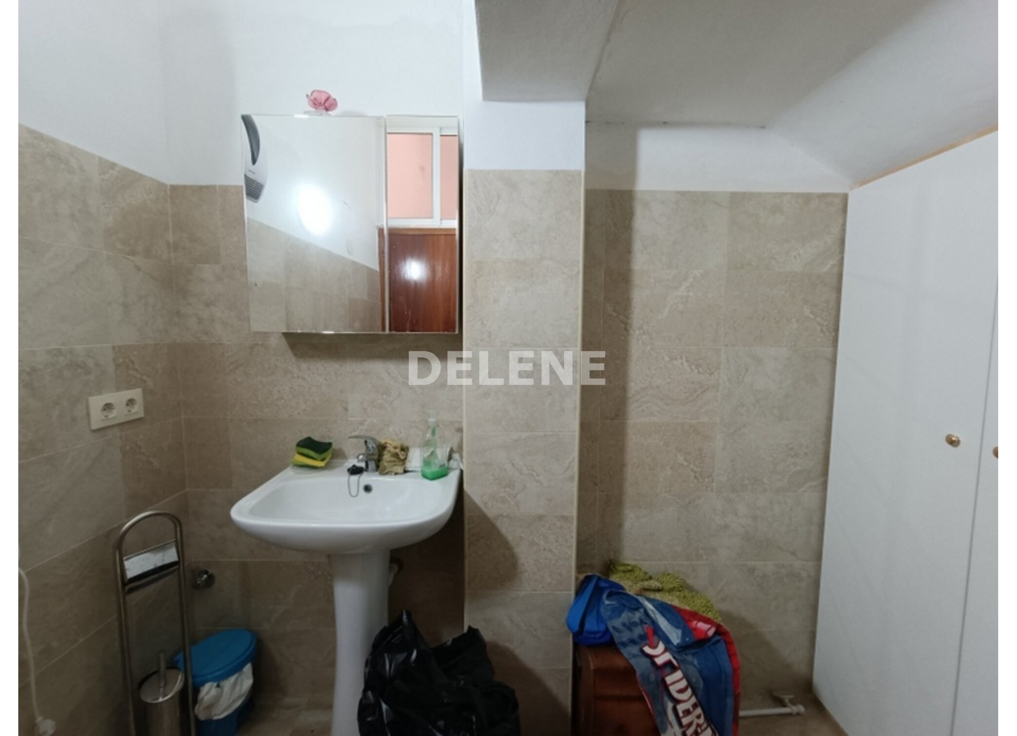 2933 LOCAL, ZONA POLICIA NACIONAL