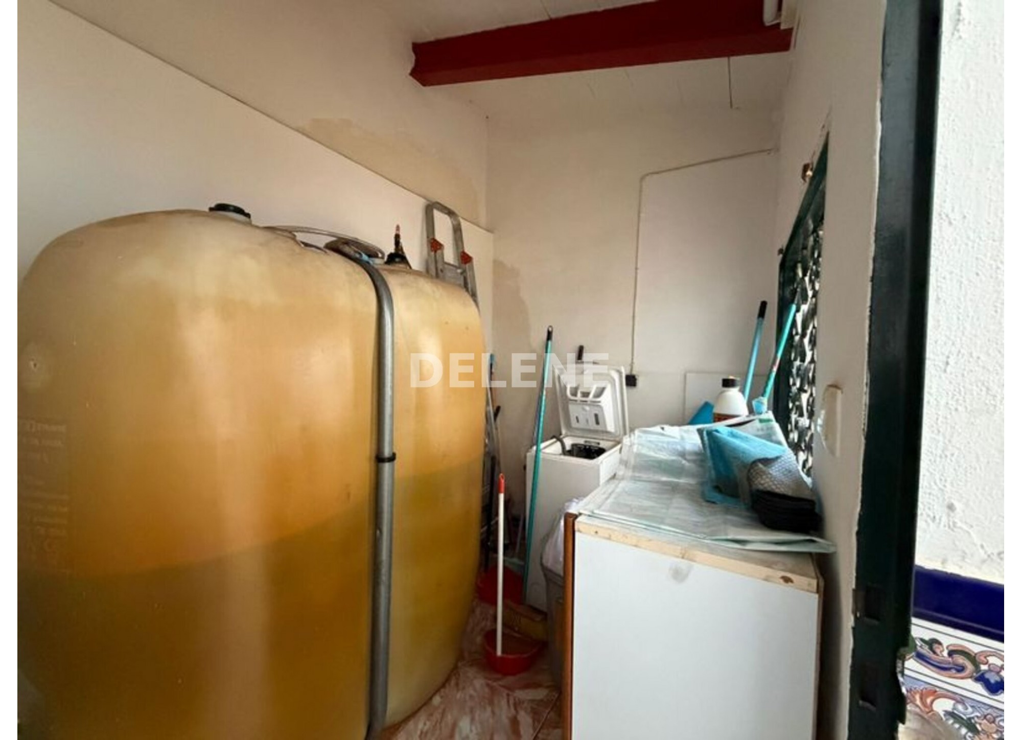 2934 CASA CON PATIO, ZONA AYUNTAMIENTO