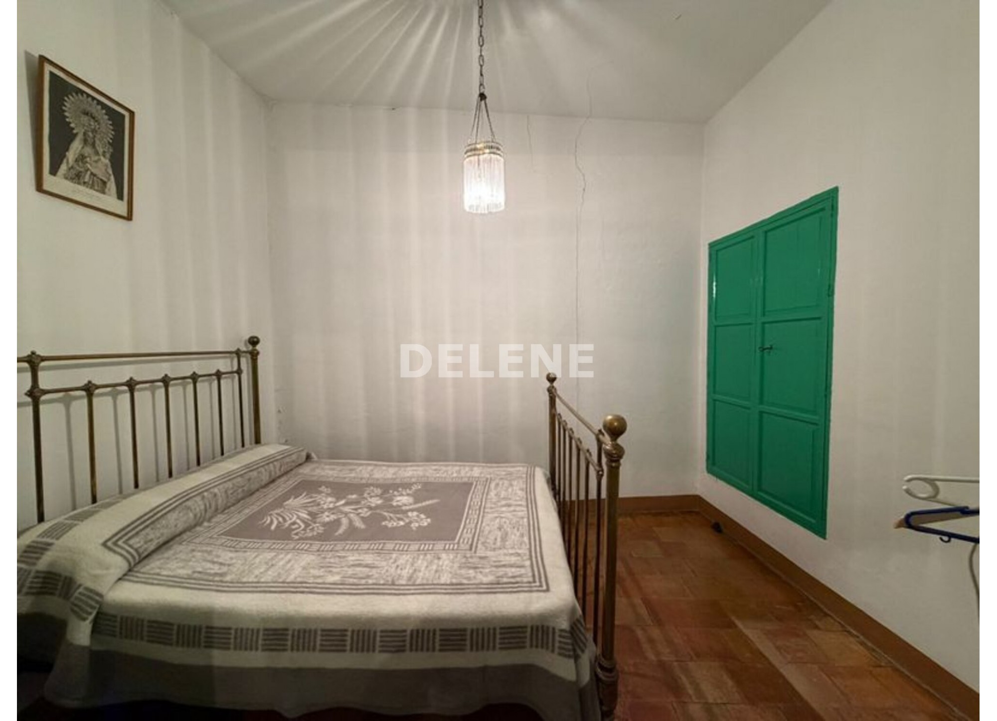 2934 CASA CON PATIO, ZONA AYUNTAMIENTO