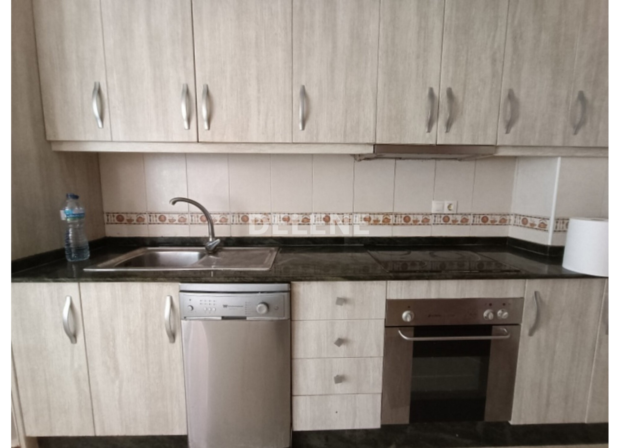 2935 PISO CON GARAJE, ZONA MERCADONA