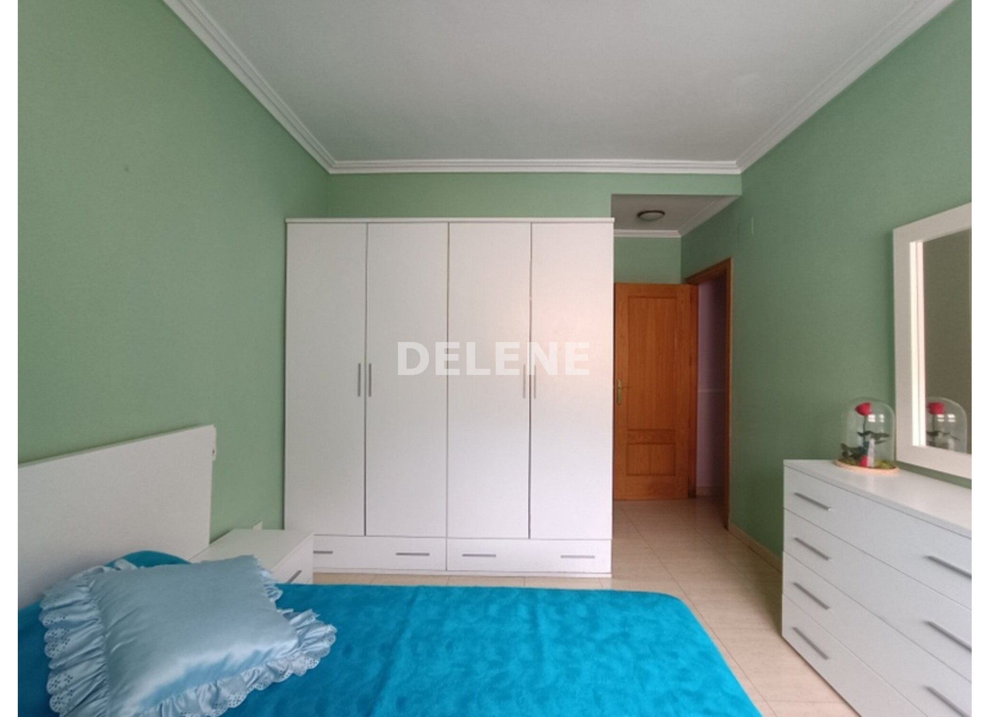 2935 PISO CON GARAJE, ZONA MERCADONA
