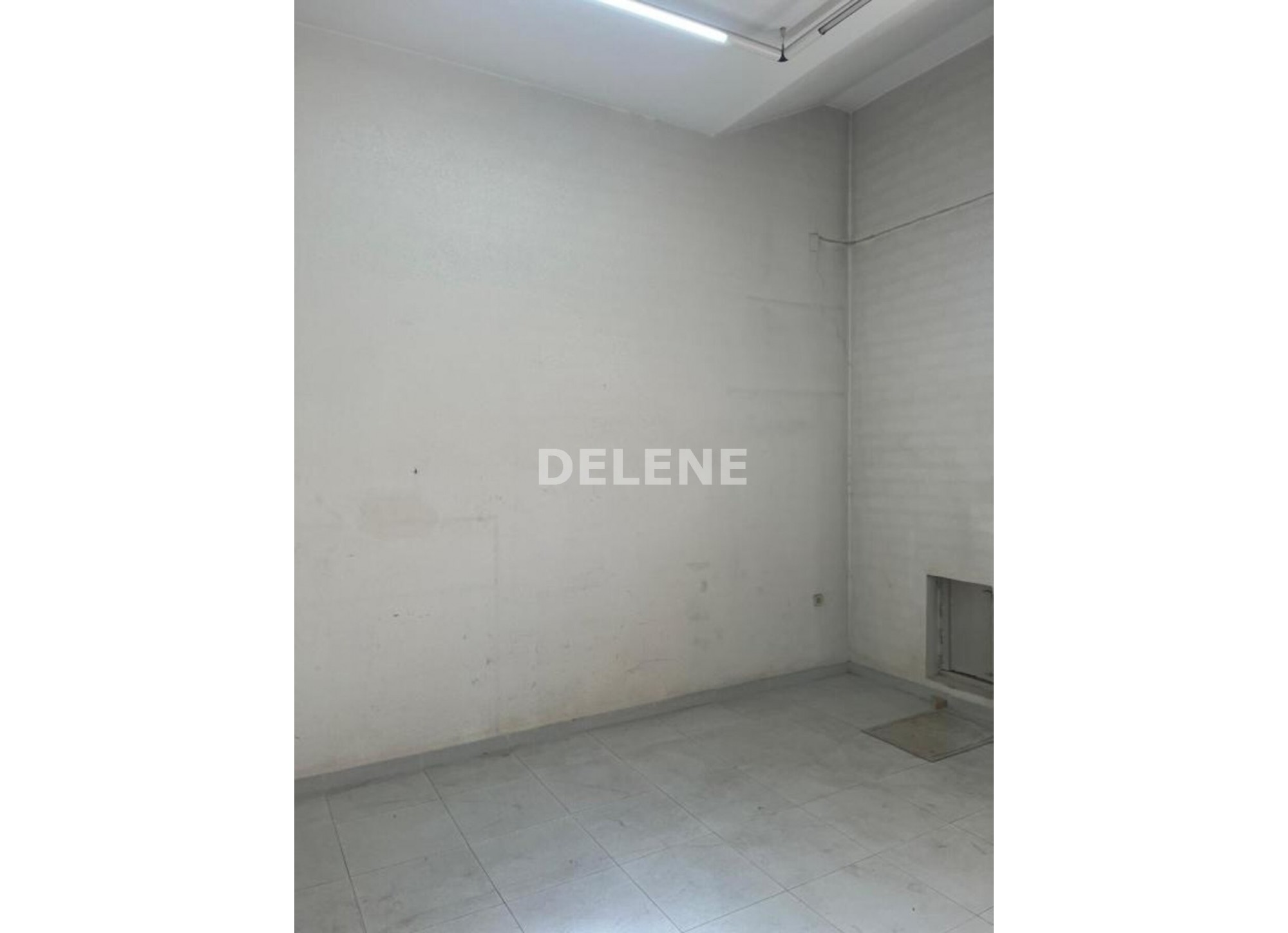 2939 LOCAL COMERCIAL, ZONA CRUZ DE LOS CAIDOS