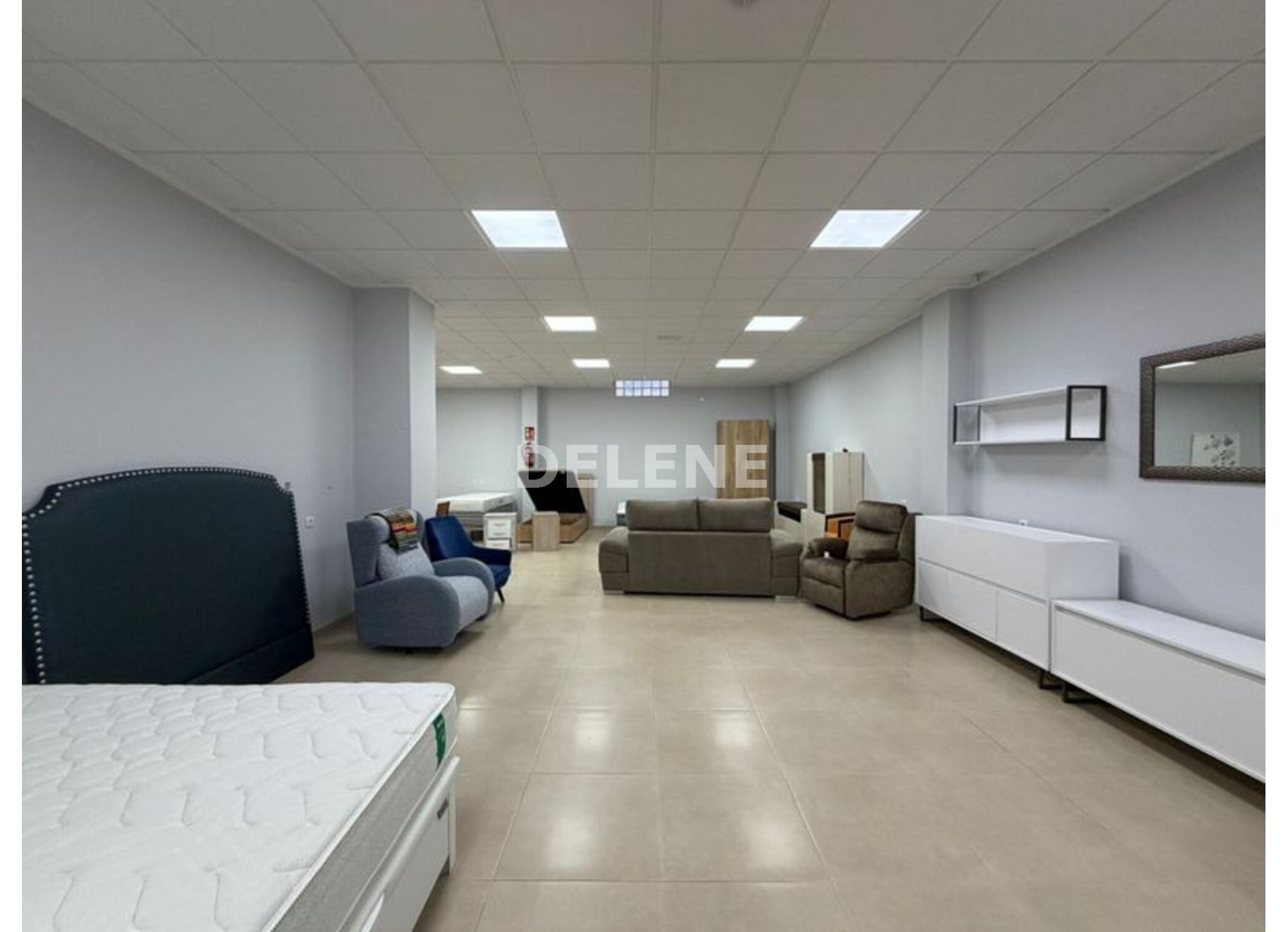 2940 LOCAL COMERCIAL, ZONA GRAN VÍA