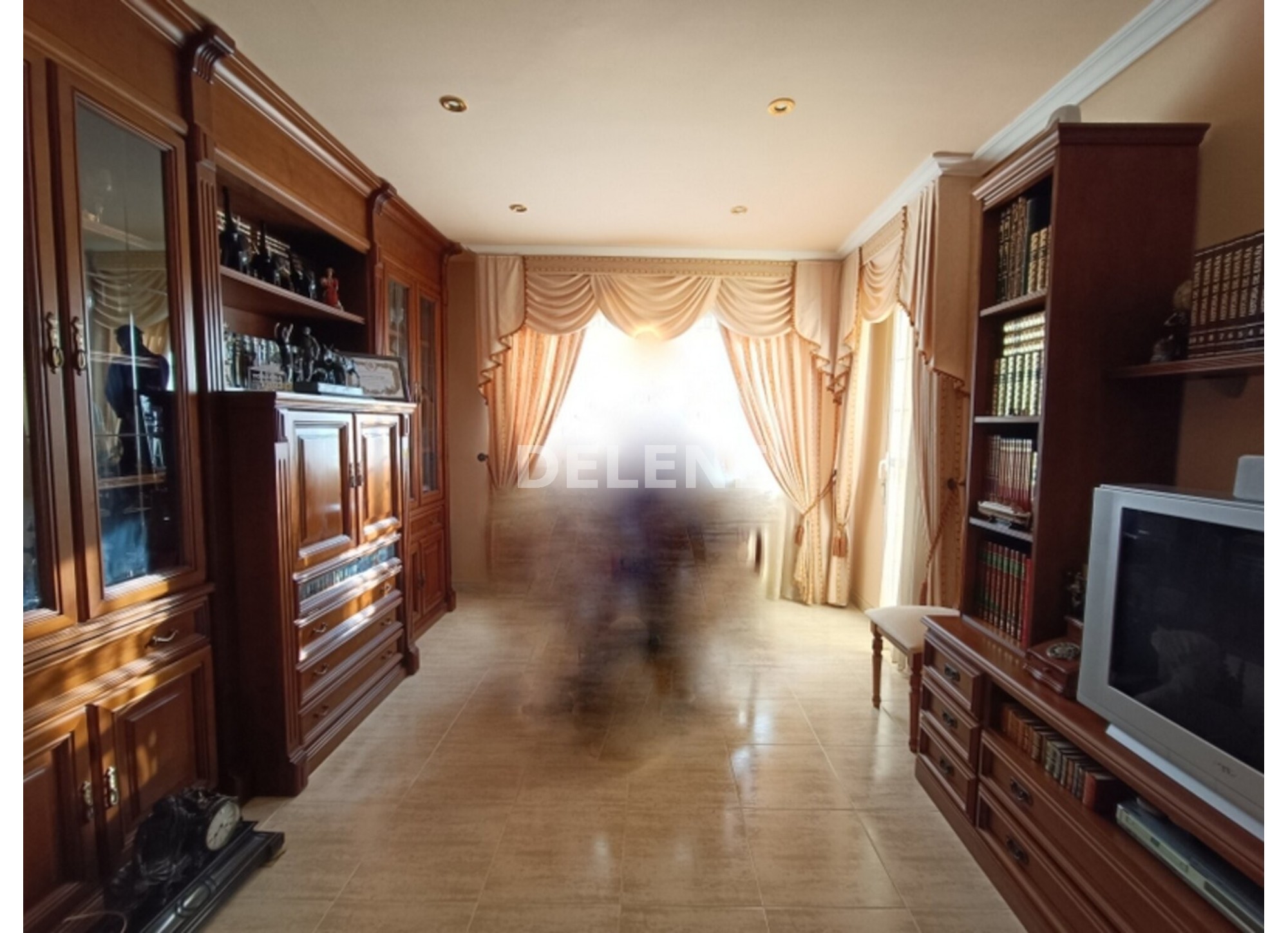 2941 PISO CON GARAJE Y TRASTERO, AVDA LIBERTAD