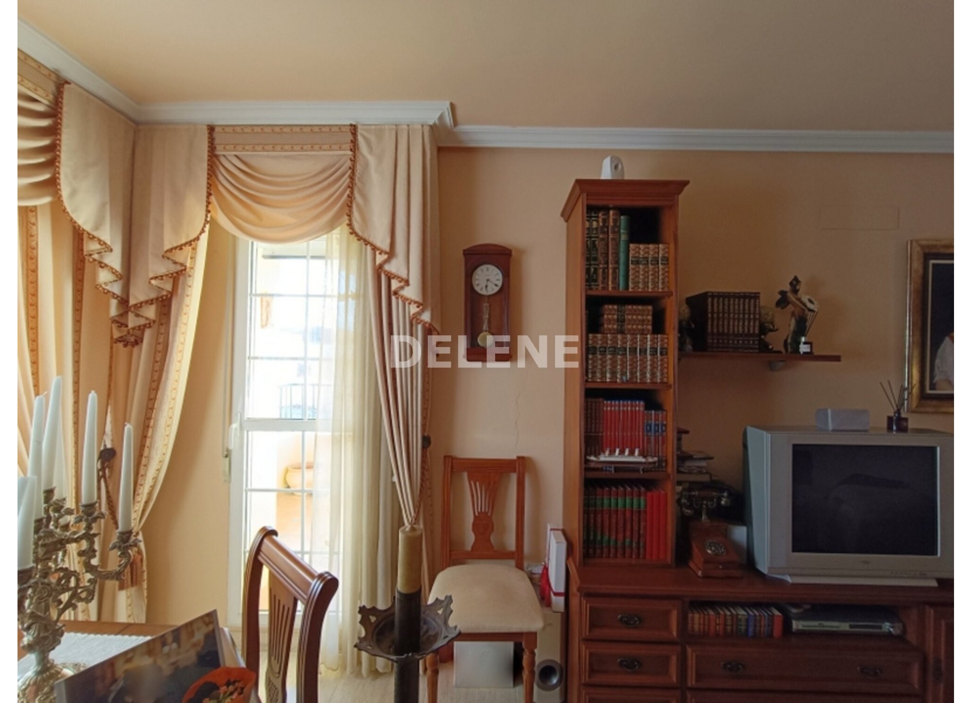 2941 PISO CON GARAJE Y TRASTERO, AVDA LIBERTAD