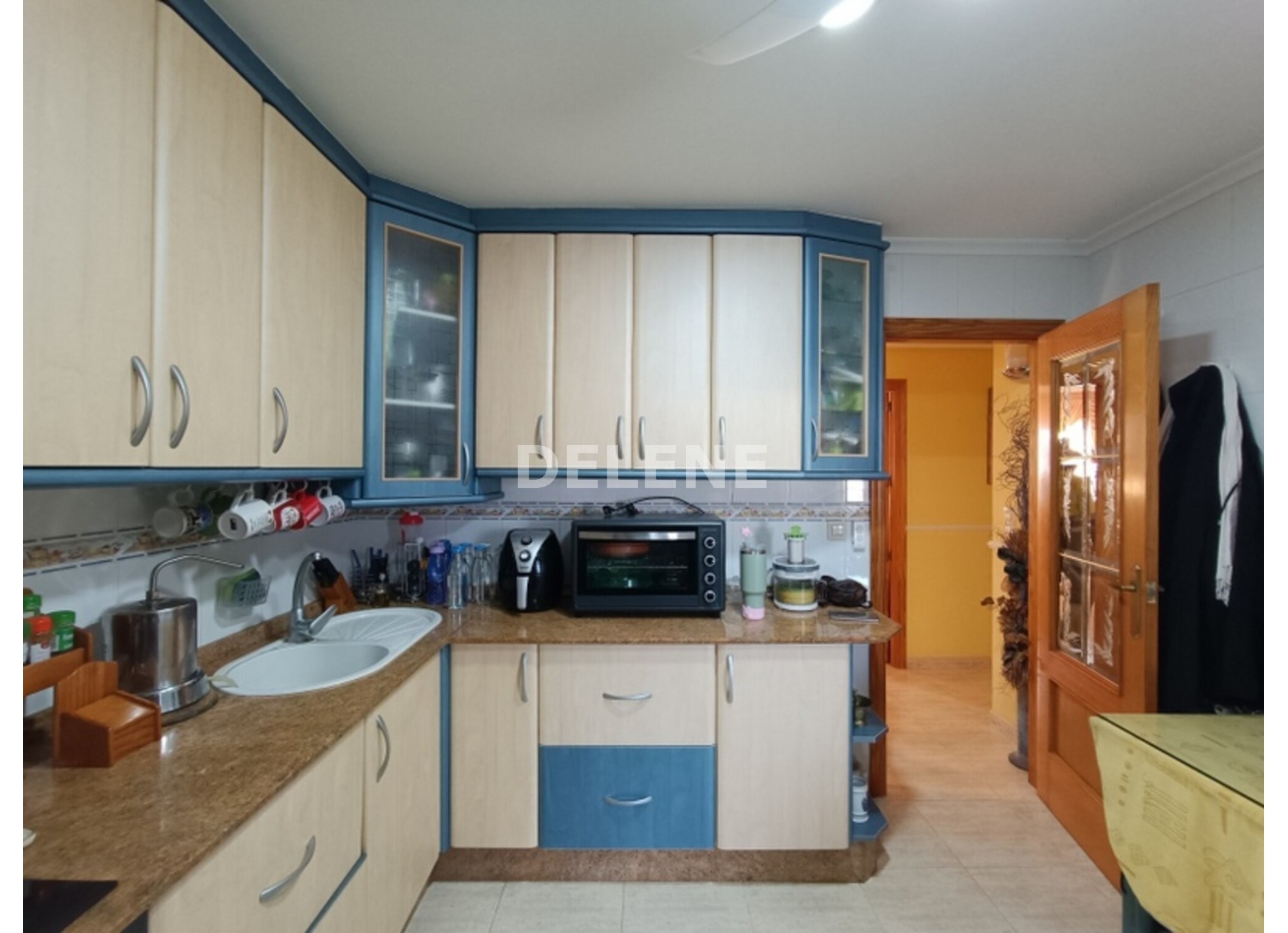 2941 PISO CON GARAJE Y TRASTERO, AVDA LIBERTAD