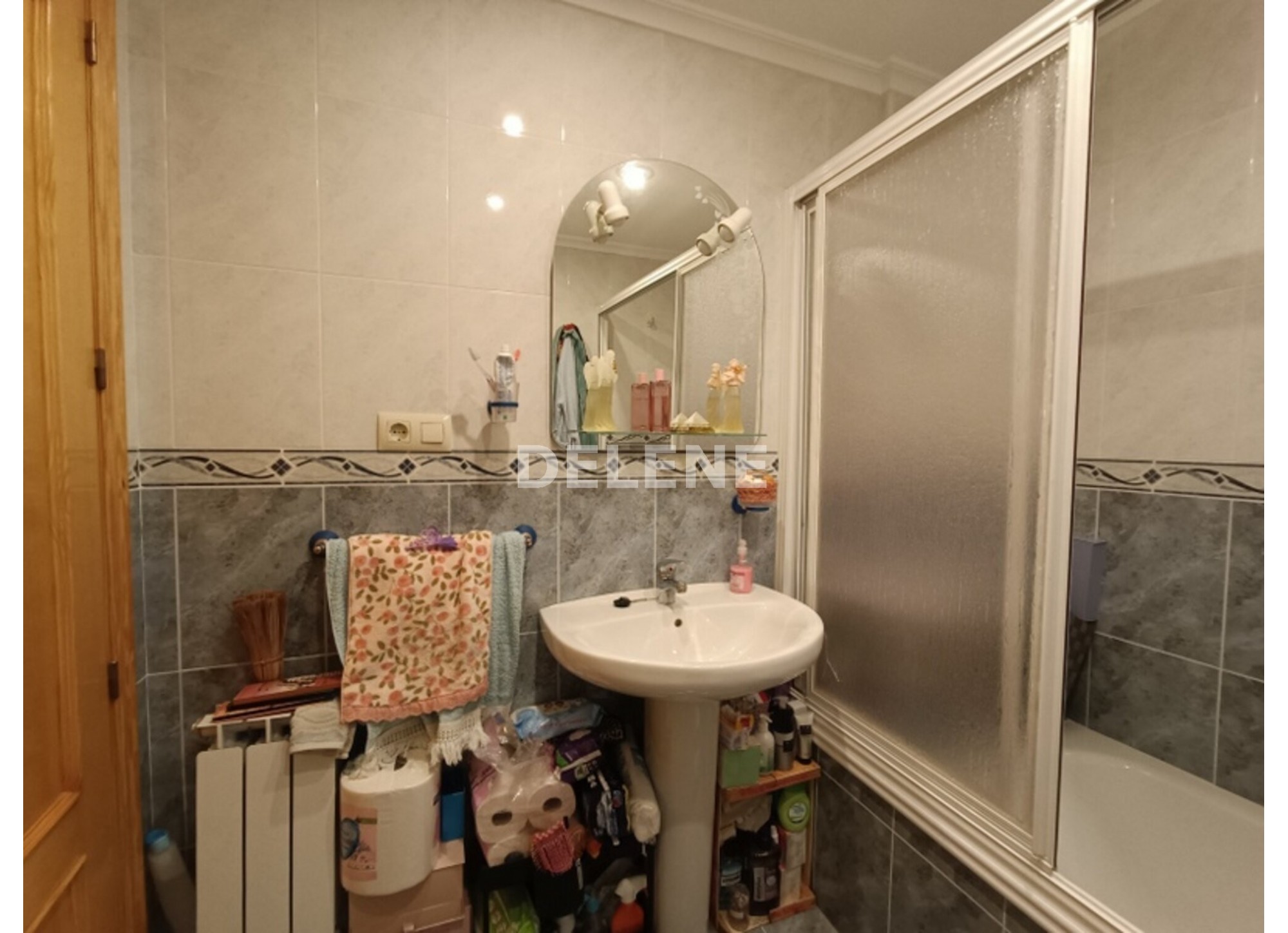 2941 PISO CON GARAJE Y TRASTERO, AVDA LIBERTAD