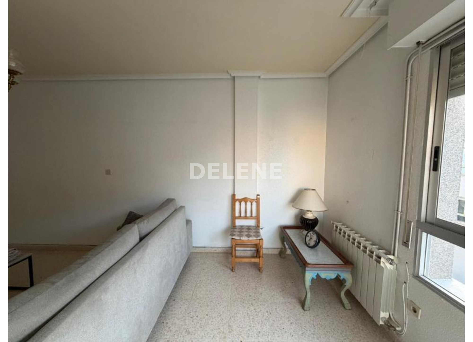 2279 PISO ZONA HOSPITAL