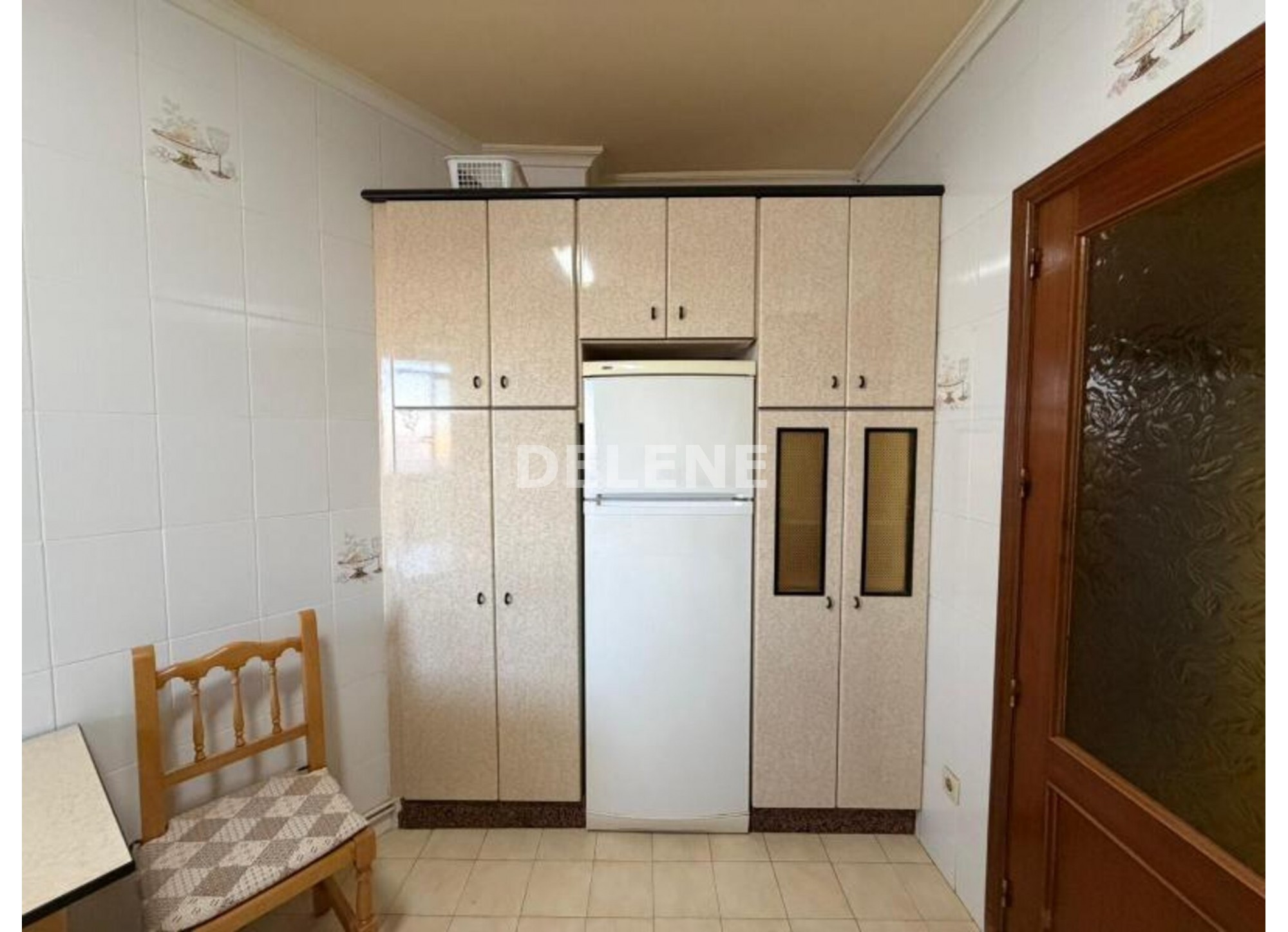 2279 PISO ZONA HOSPITAL