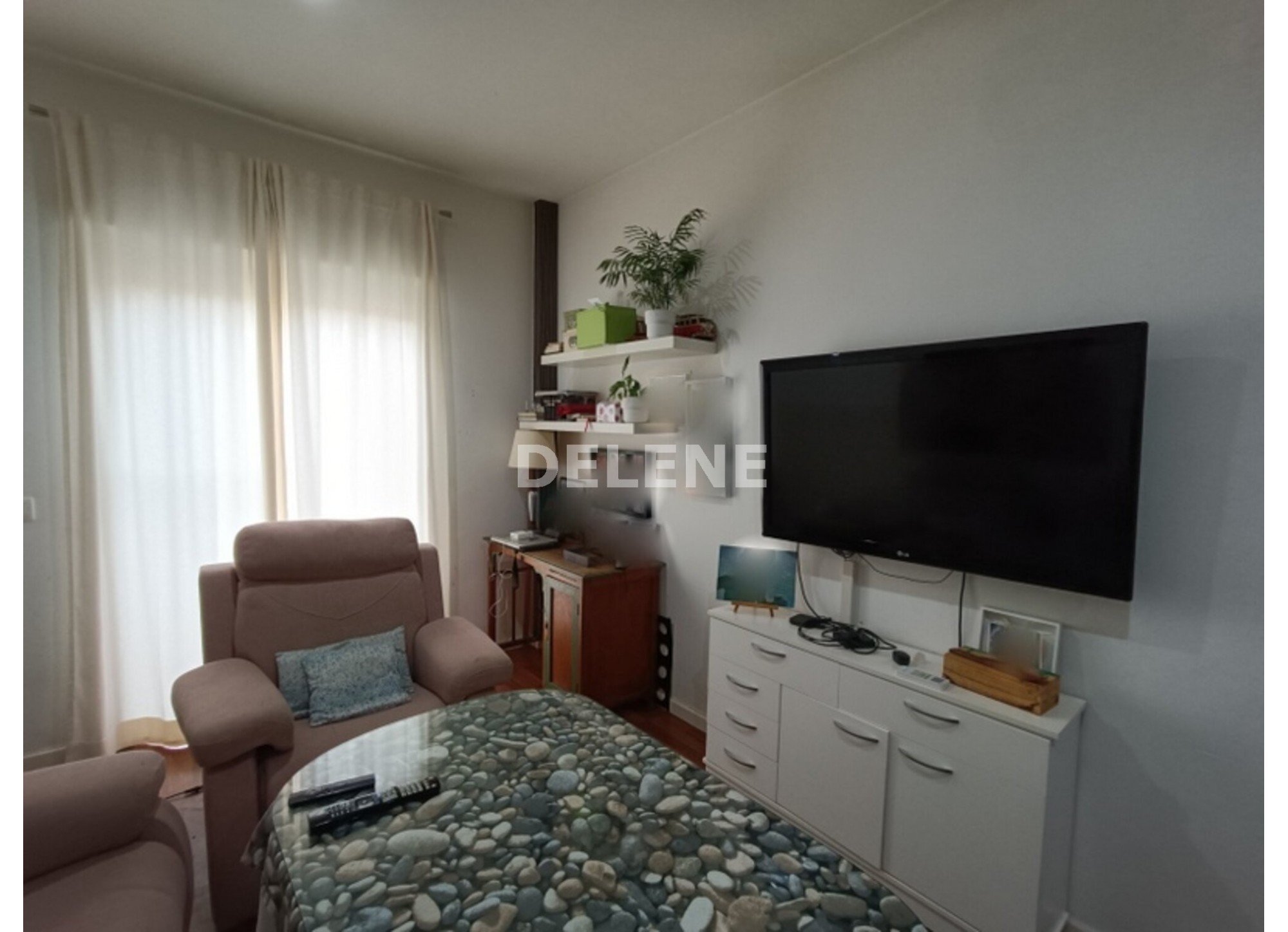 2942 PISO CON GARAJE Y TRASTERO, ZONA MERCADO DE ABASTOS