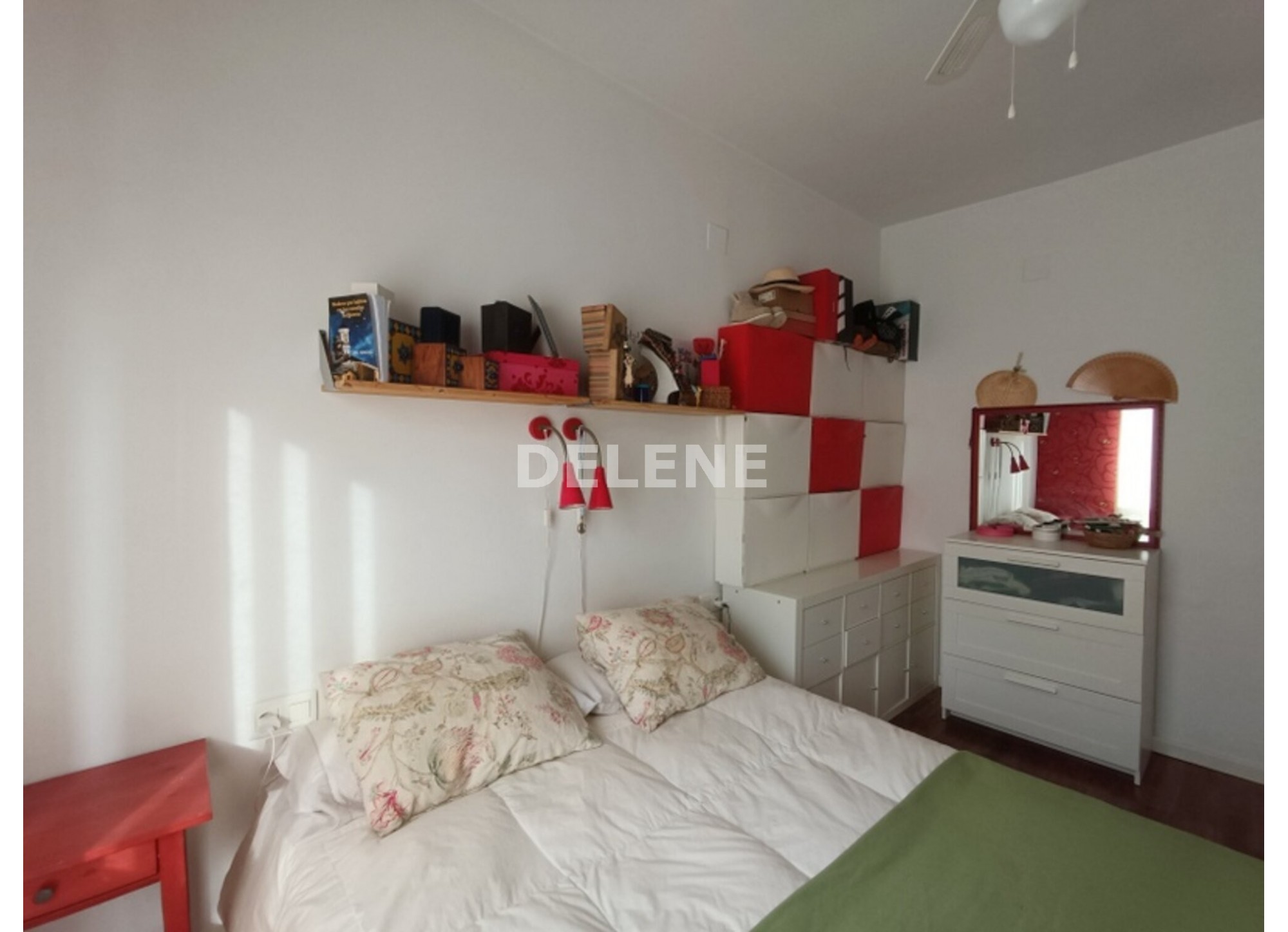 2942 PISO CON GARAJE Y TRASTERO, ZONA MERCADO DE ABASTOS