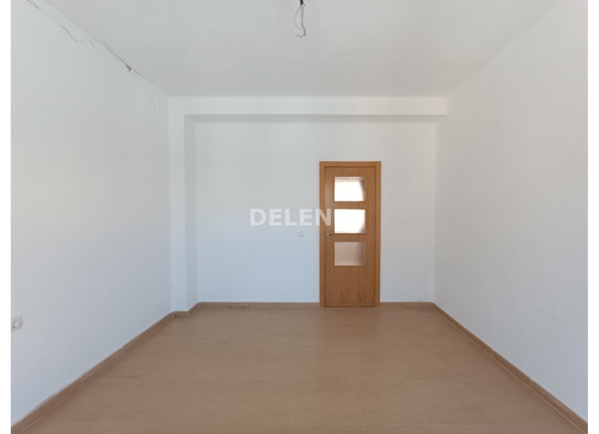 2943 PISO CON TERRAZA, ZONA AVDA LIBERTAD