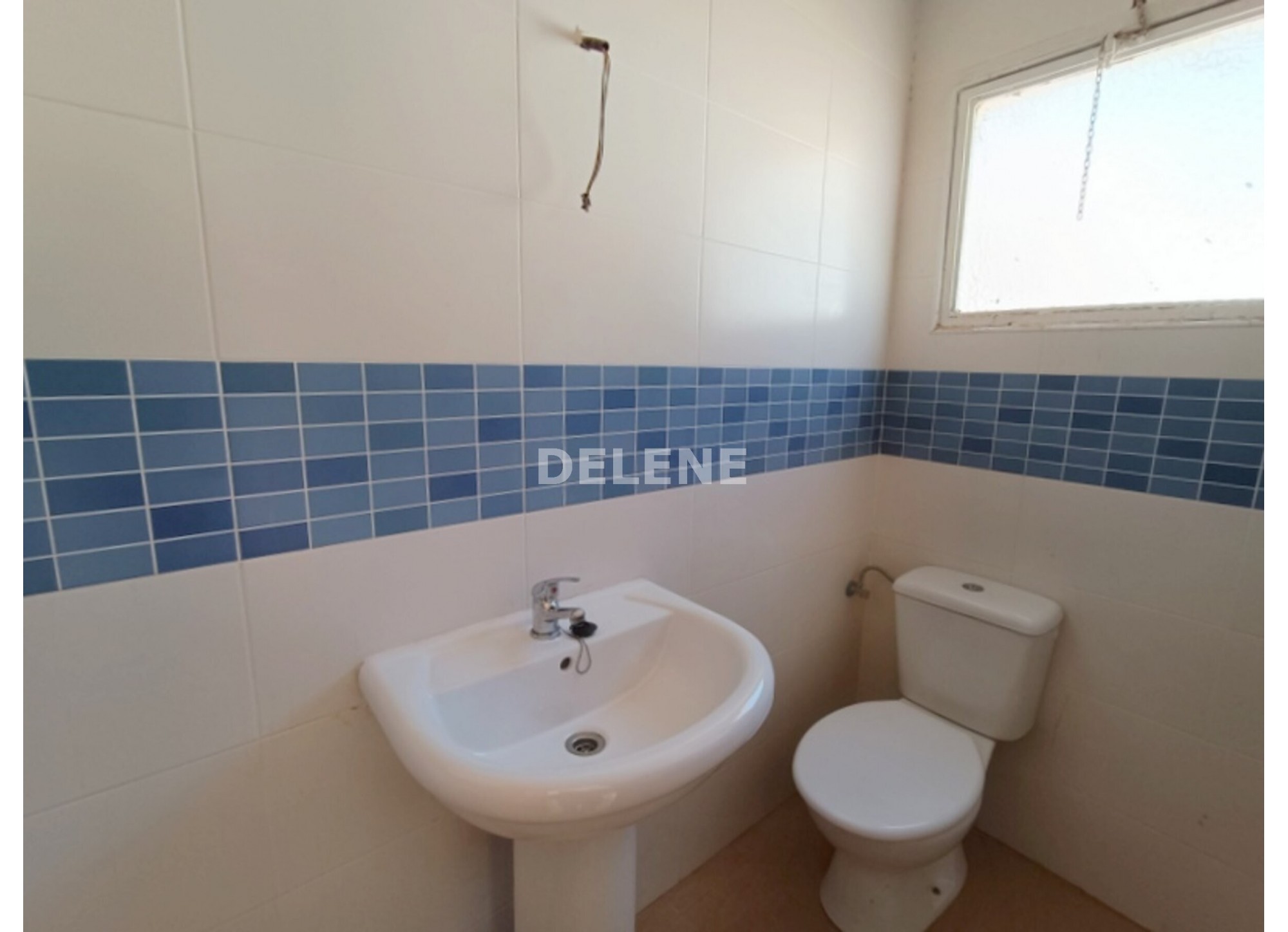 2943 PISO CON TERRAZA, ZONA AVDA LIBERTAD