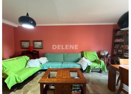 2727 PISO CON GARAJE Y TRASTERO, PRÓXIMO A CORREOS