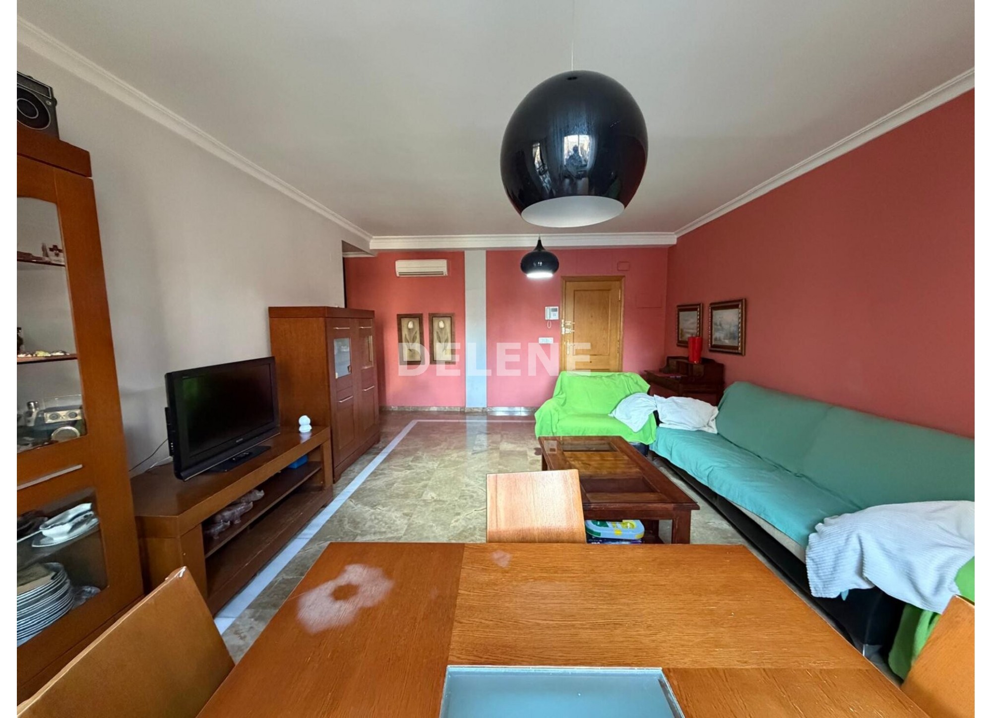 2727 PISO CON GARAJE Y TRASTERO, PRÓXIMO A CORREOS