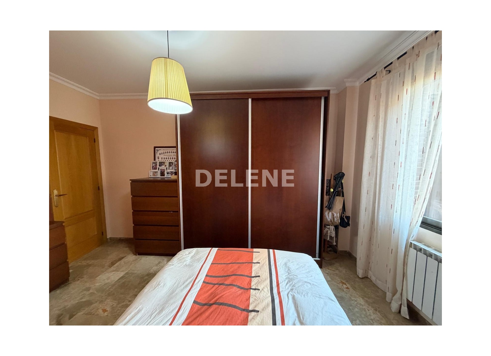 2727 PISO CON GARAJE Y TRASTERO, PRÓXIMO A CORREOS