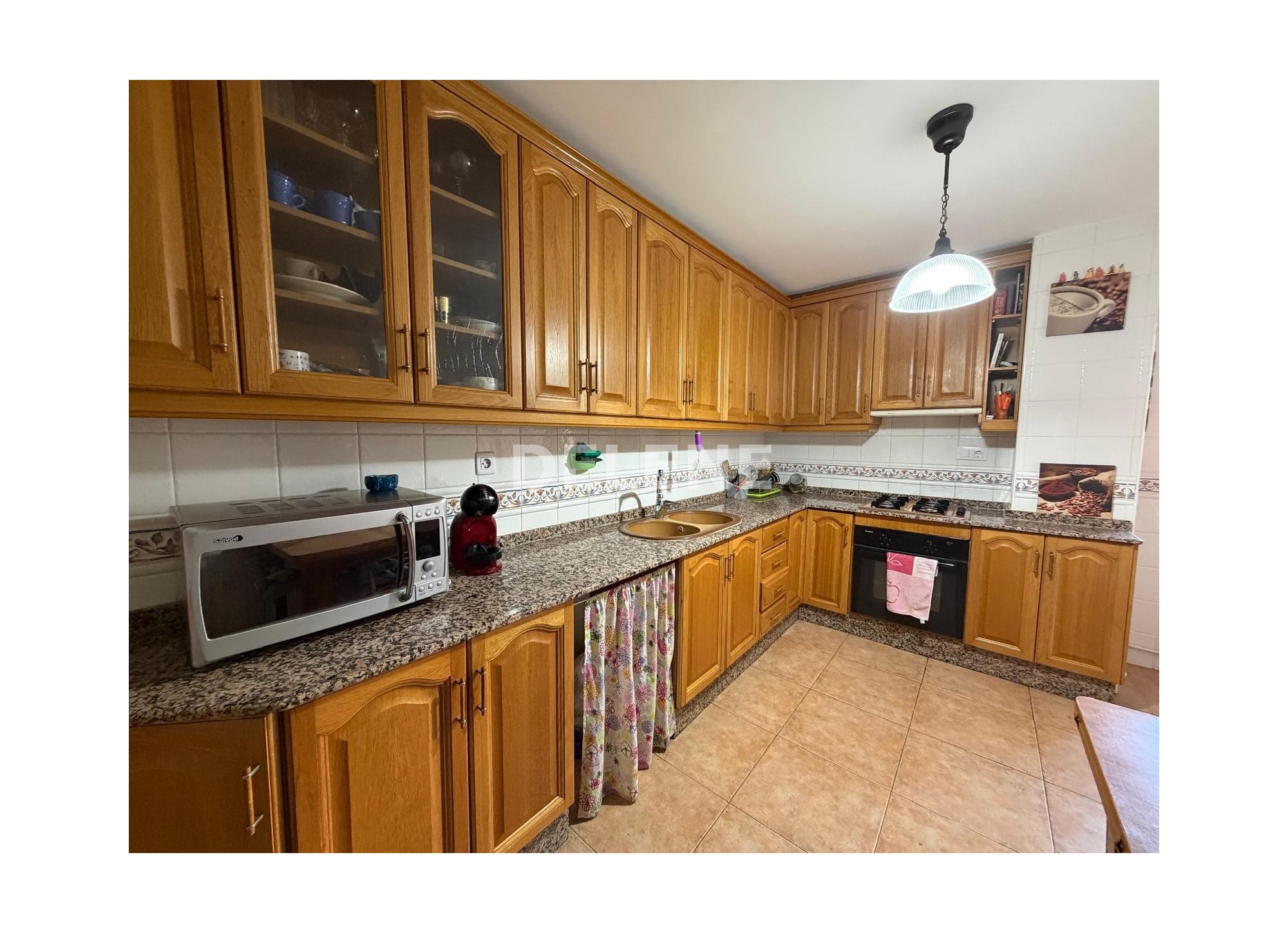 2727 PISO CON GARAJE Y TRASTERO, PRÓXIMO A CORREOS