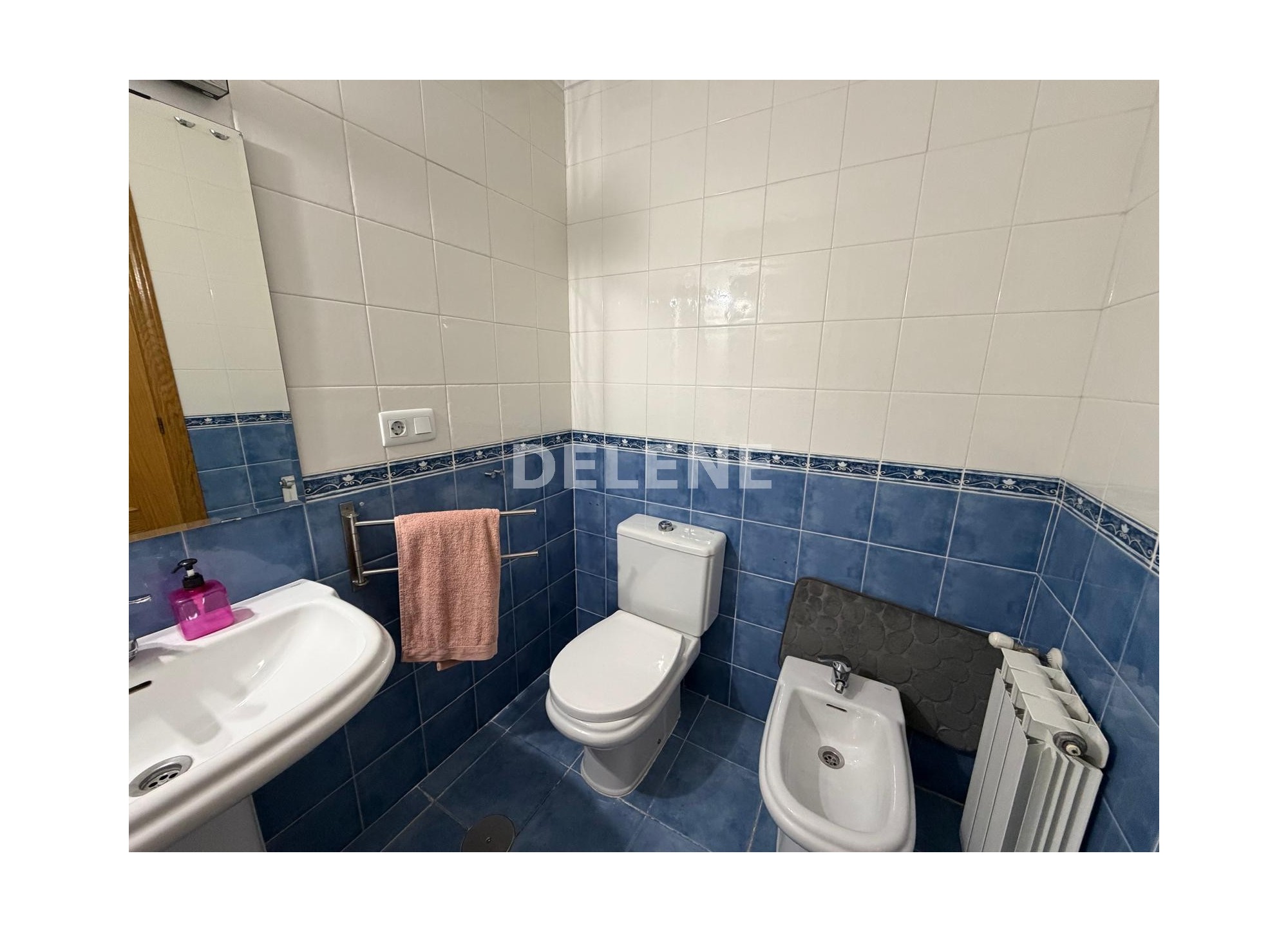 2727 PISO CON GARAJE Y TRASTERO, PRÓXIMO A CORREOS