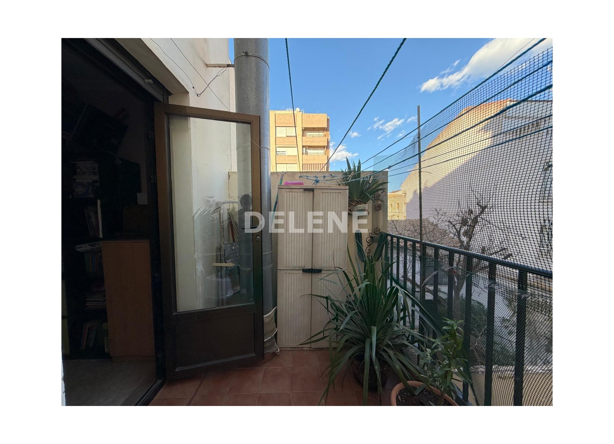 2727 PISO CON GARAJE Y TRASTERO, PRÓXIMO A CORREOS