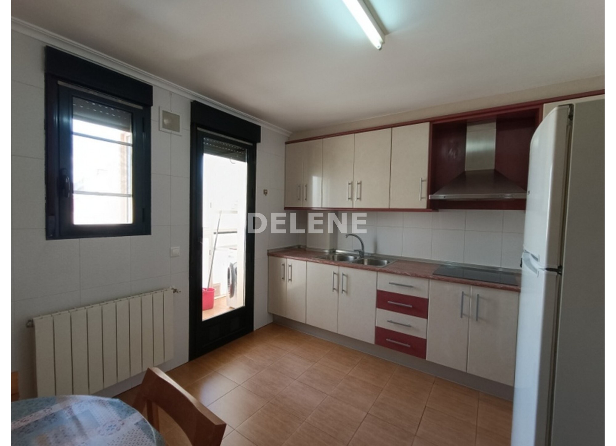 2946 PISO EN ALQUILER, ZONA HOSPITAL