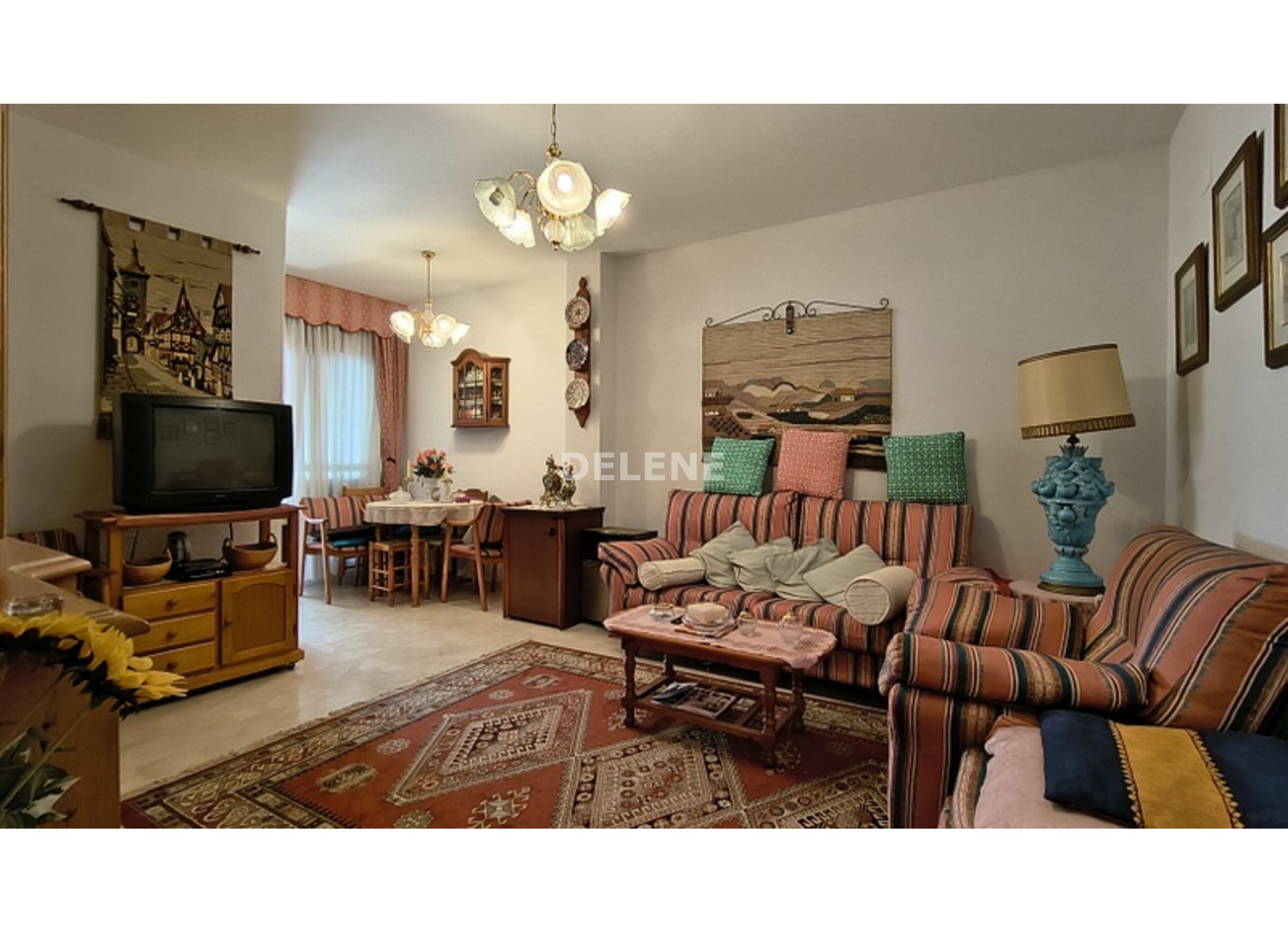 2948 PISO CON GARAJE, ZONA PLAZA DE TOROS