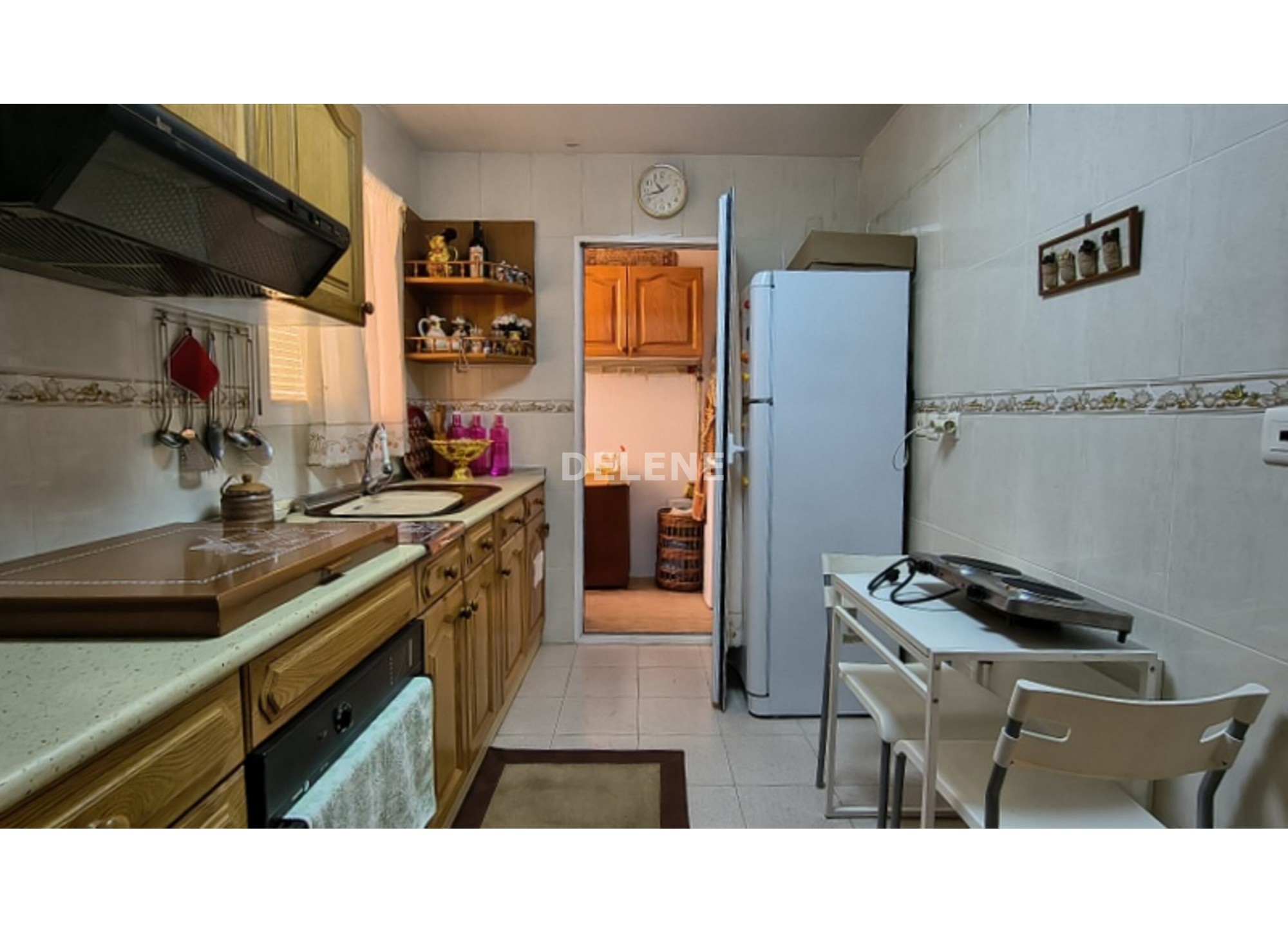 2948 PISO CON GARAJE, ZONA PLAZA DE TOROS