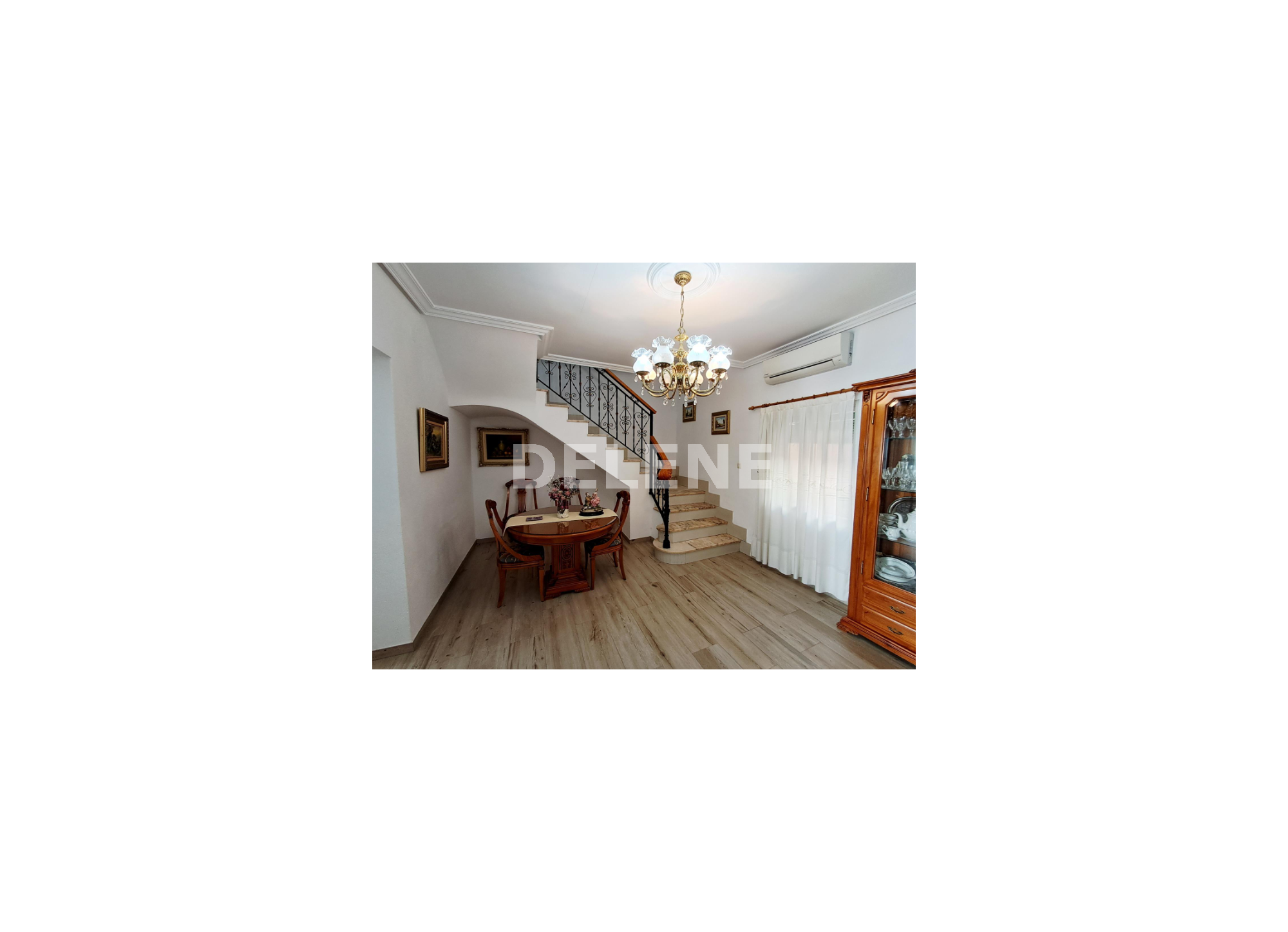 2950 CASA CON PATIO, ZONA MERCADONA