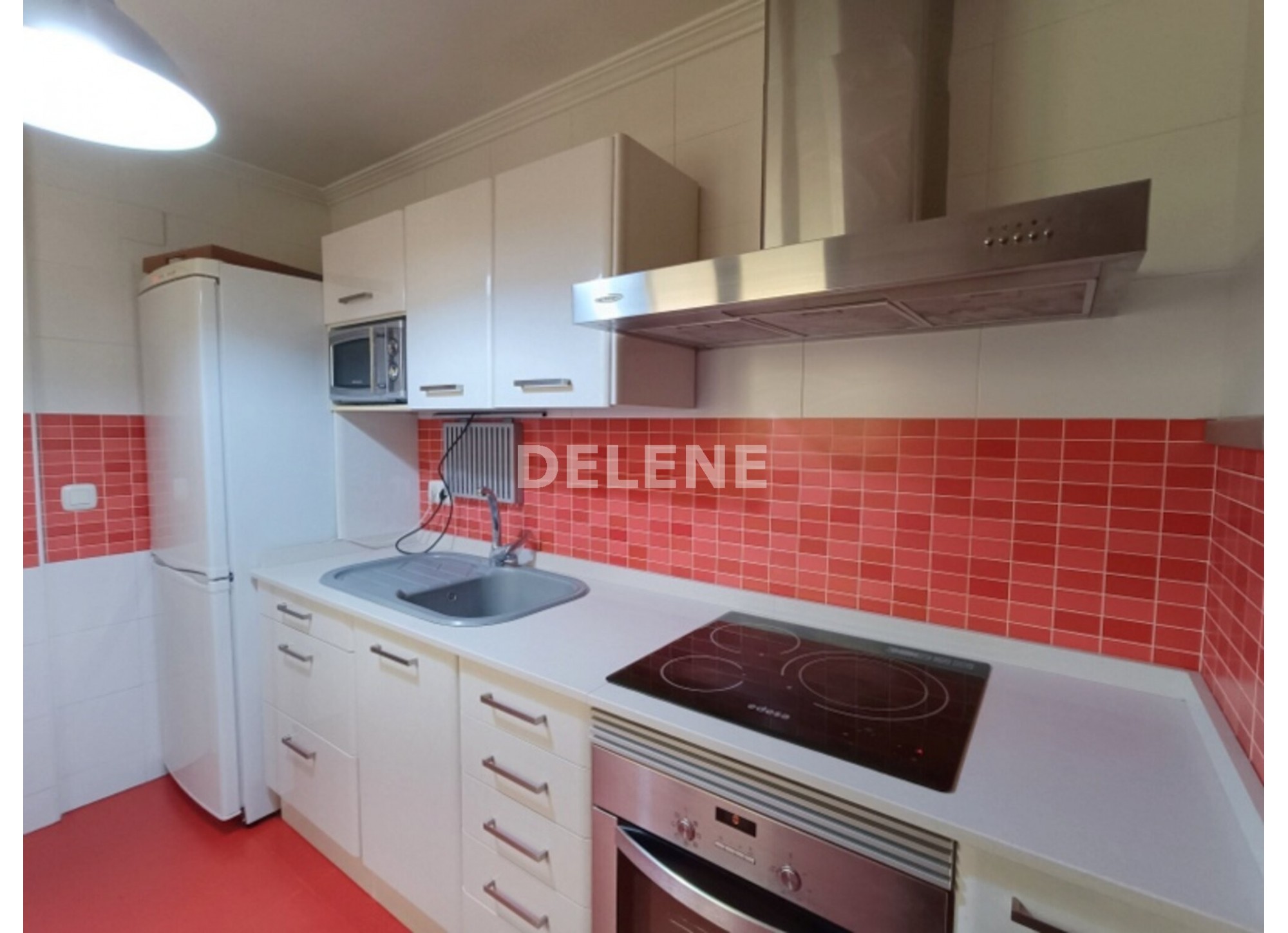 2951 PISO CON GARAJE Y TRASTERO, ZONA MERCADONA