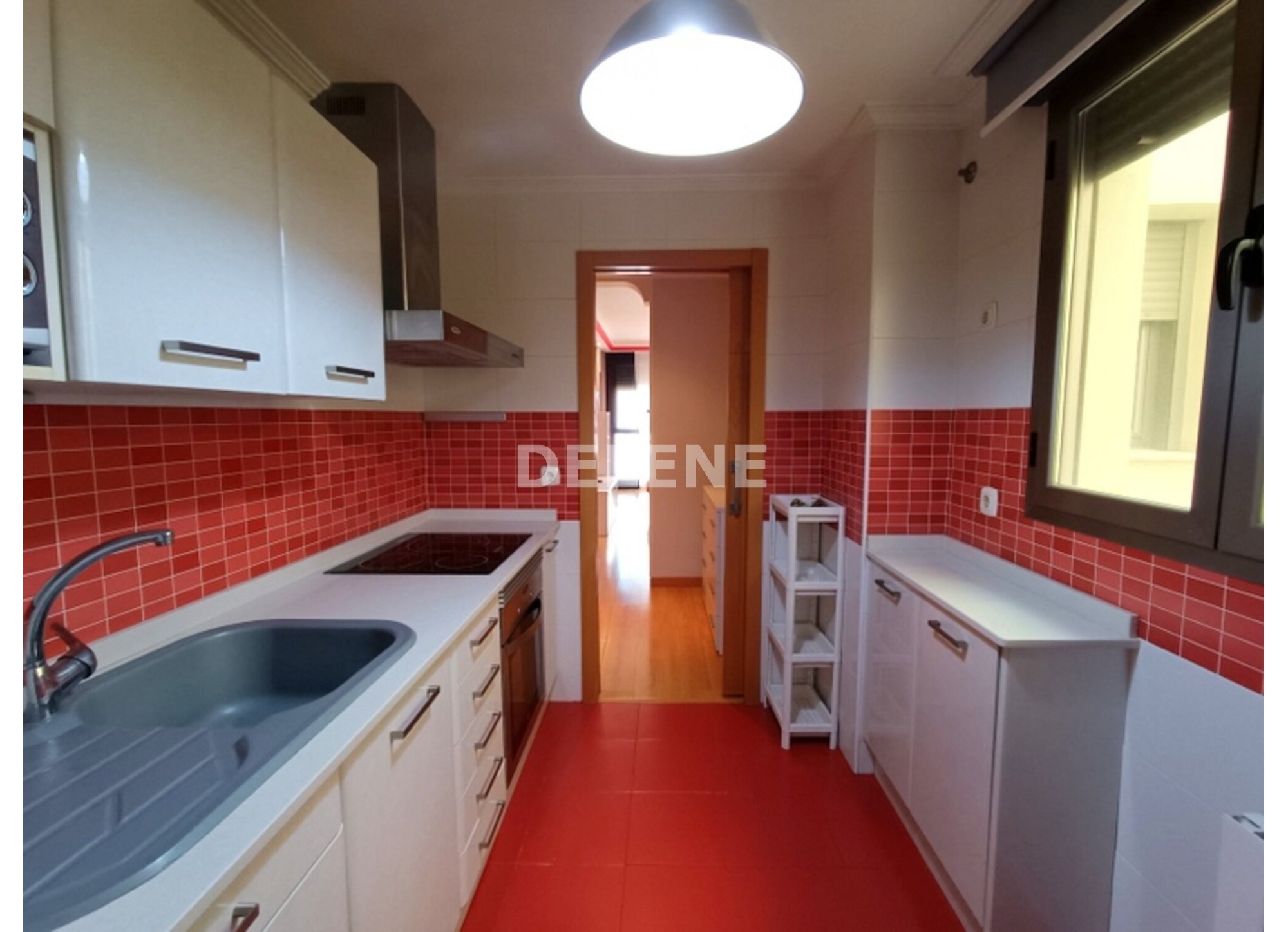 2951 PISO CON GARAJE Y TRASTERO, ZONA MERCADONA