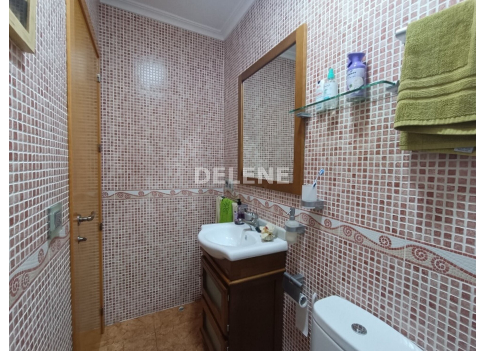 2952 CASA CON TERRAZAS, ZONA AVDA. DE LA CONSTITUCIÓN